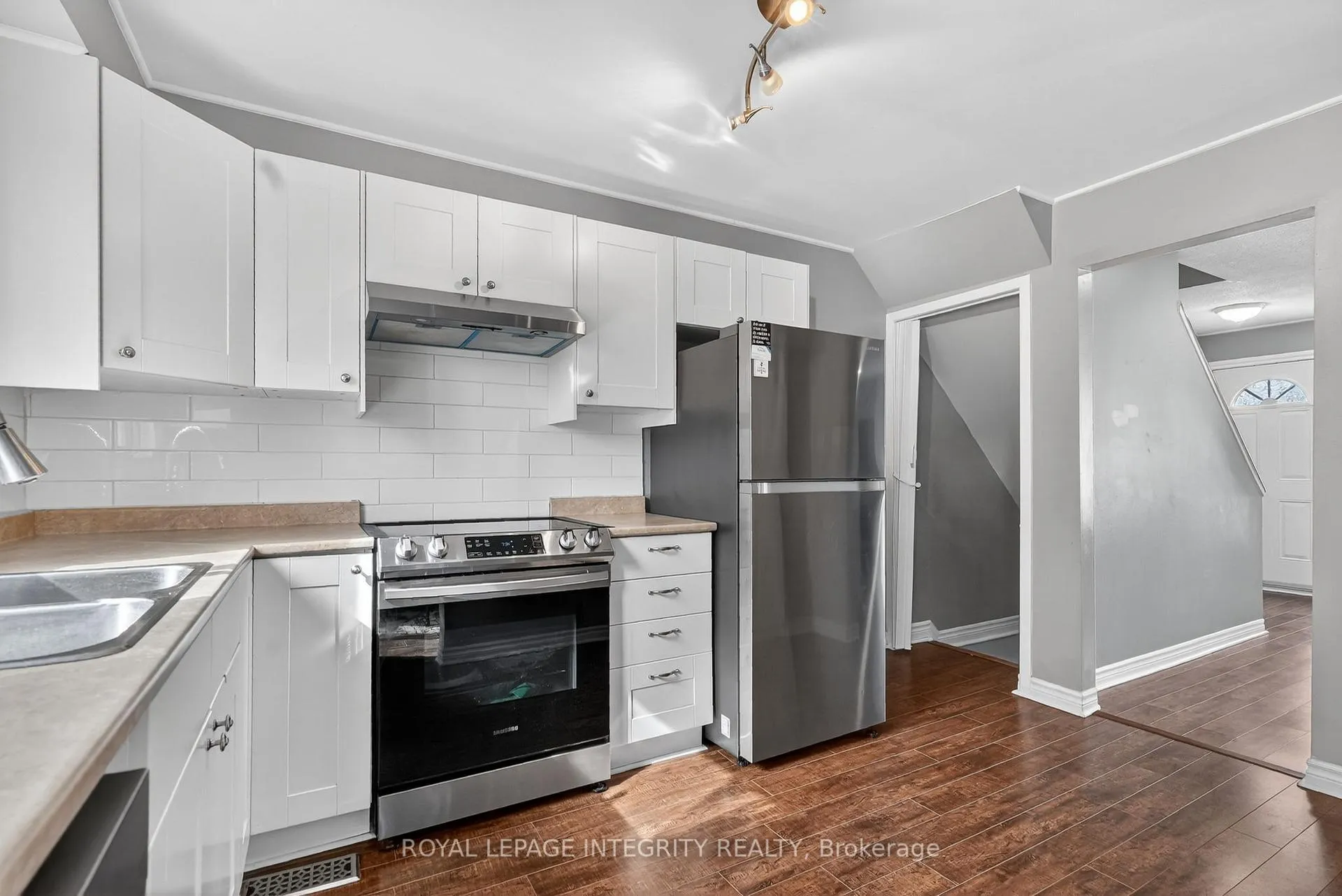 Photo 8 of Unit 85, 3180 Bannon Way, Ottawa, Blossom Park/Kemp Park/Findlay Creek — HOMEH