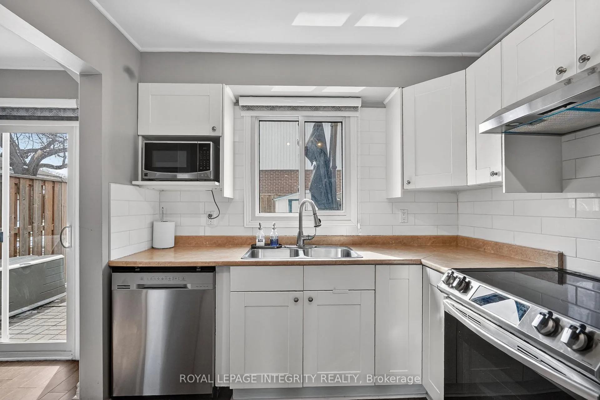 Photo 9 of Unit 85, 3180 Bannon Way, Ottawa, Blossom Park/Kemp Park/Findlay Creek — HOMEH