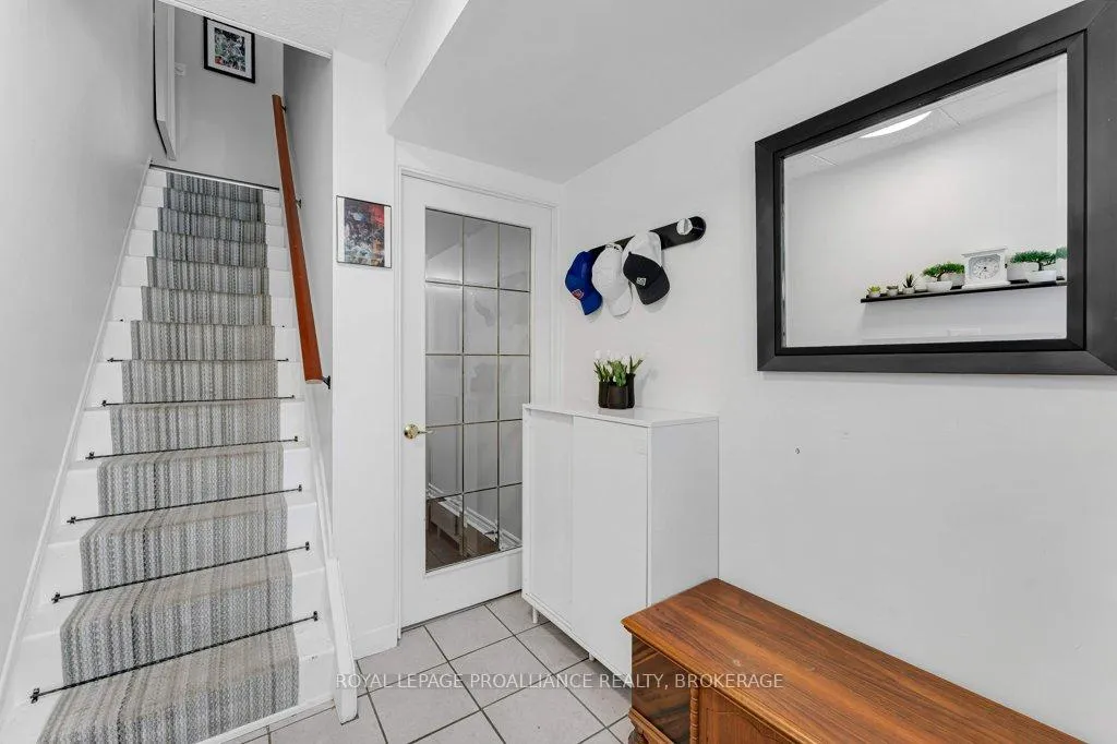 Photo 5 of Unit 1, 4427 Bath Road, Loyalist, Amherstview — HOMEH