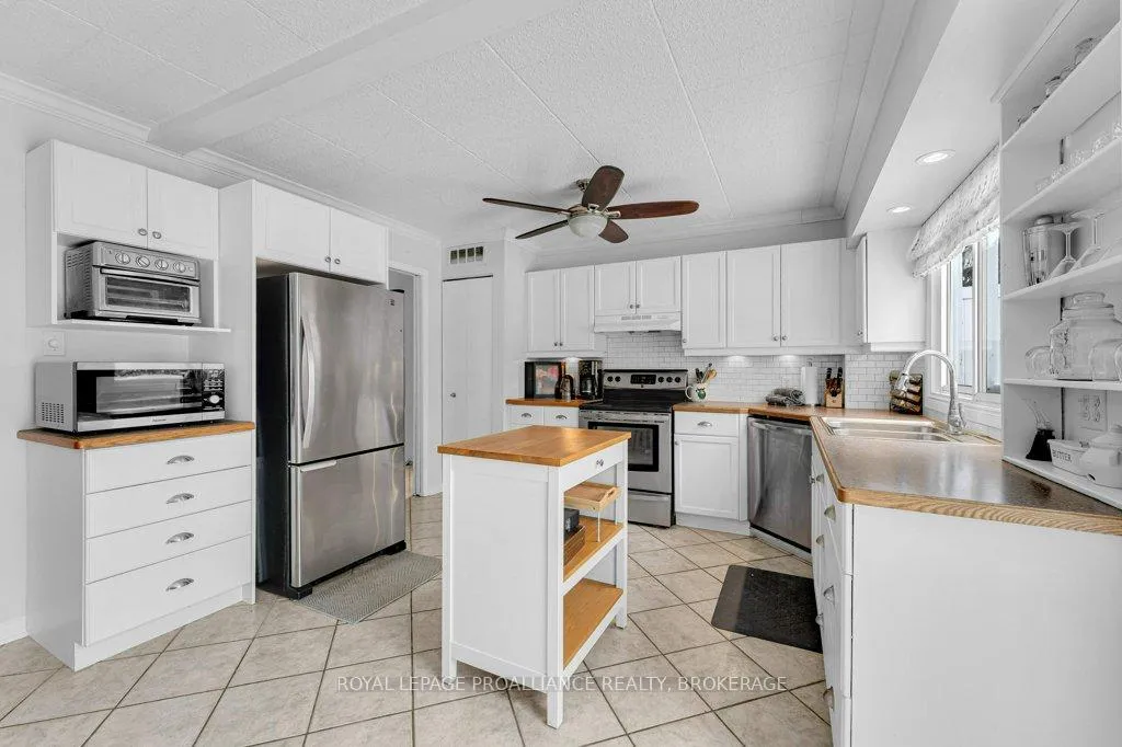 Photo 11 of Unit 1, 4427 Bath Road, Loyalist, Amherstview — HOMEH