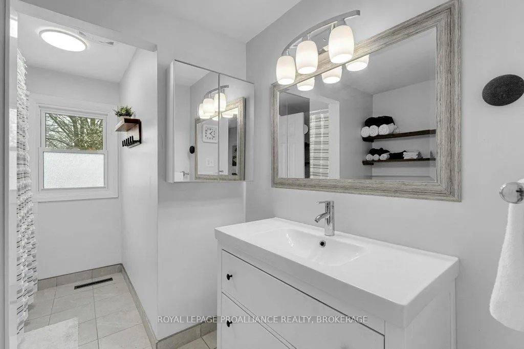 Photo 22 of Unit 1, 4427 Bath Road, Loyalist, Amherstview — HOMEH