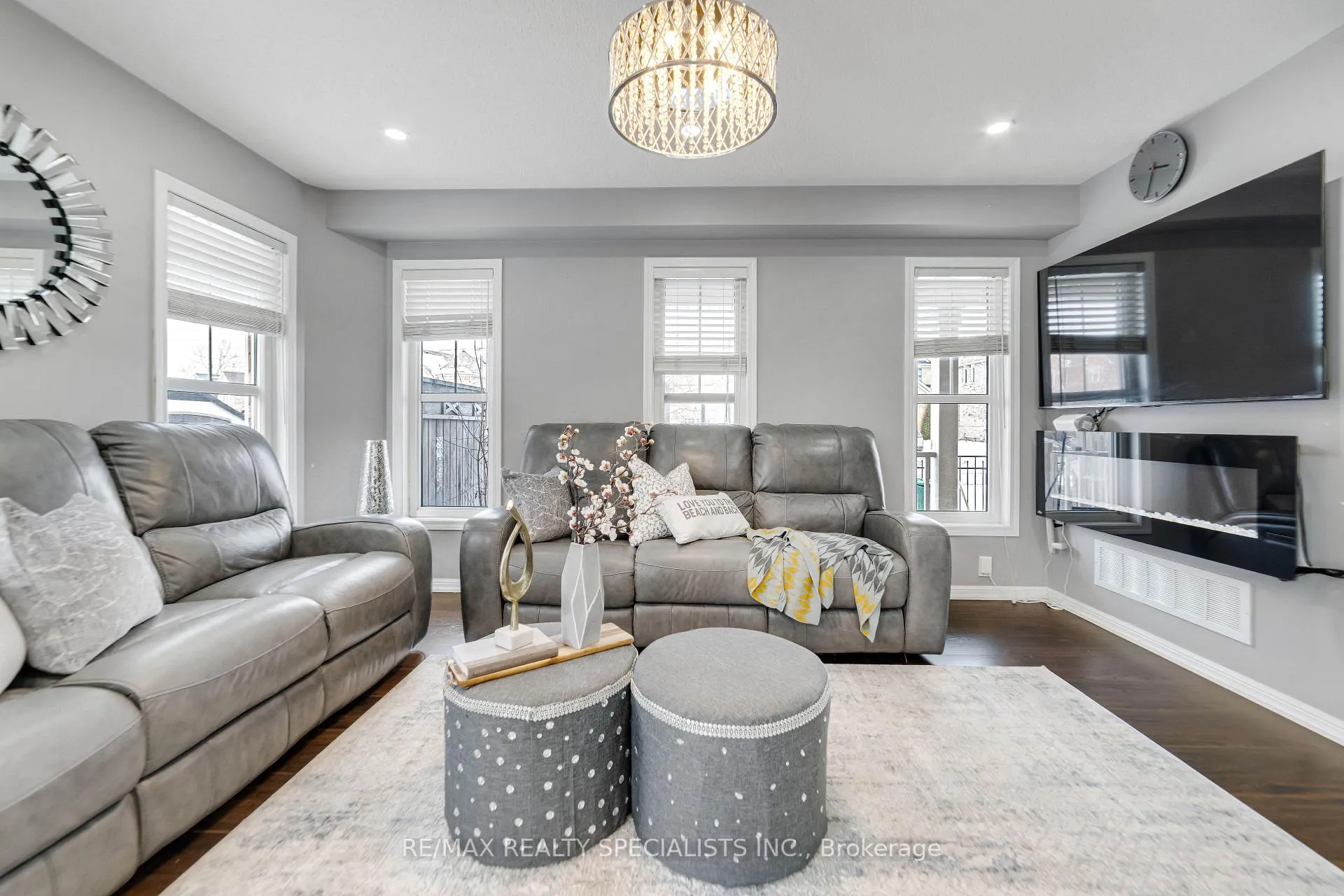 Photo 7 of 22 Apple Valley Way, Brampton, Bram East — HOMEH
