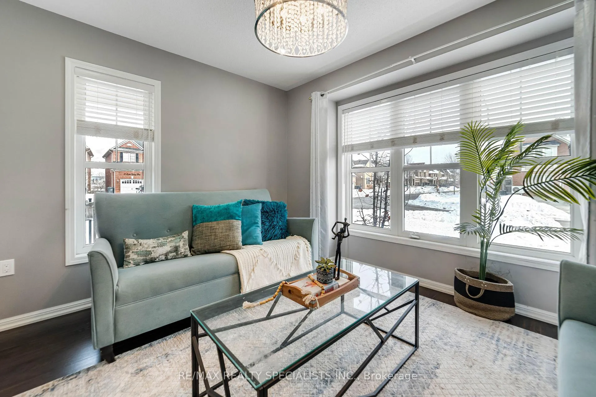 Photo 13 of 22 Apple Valley Way, Brampton, Bram East — HOMEH