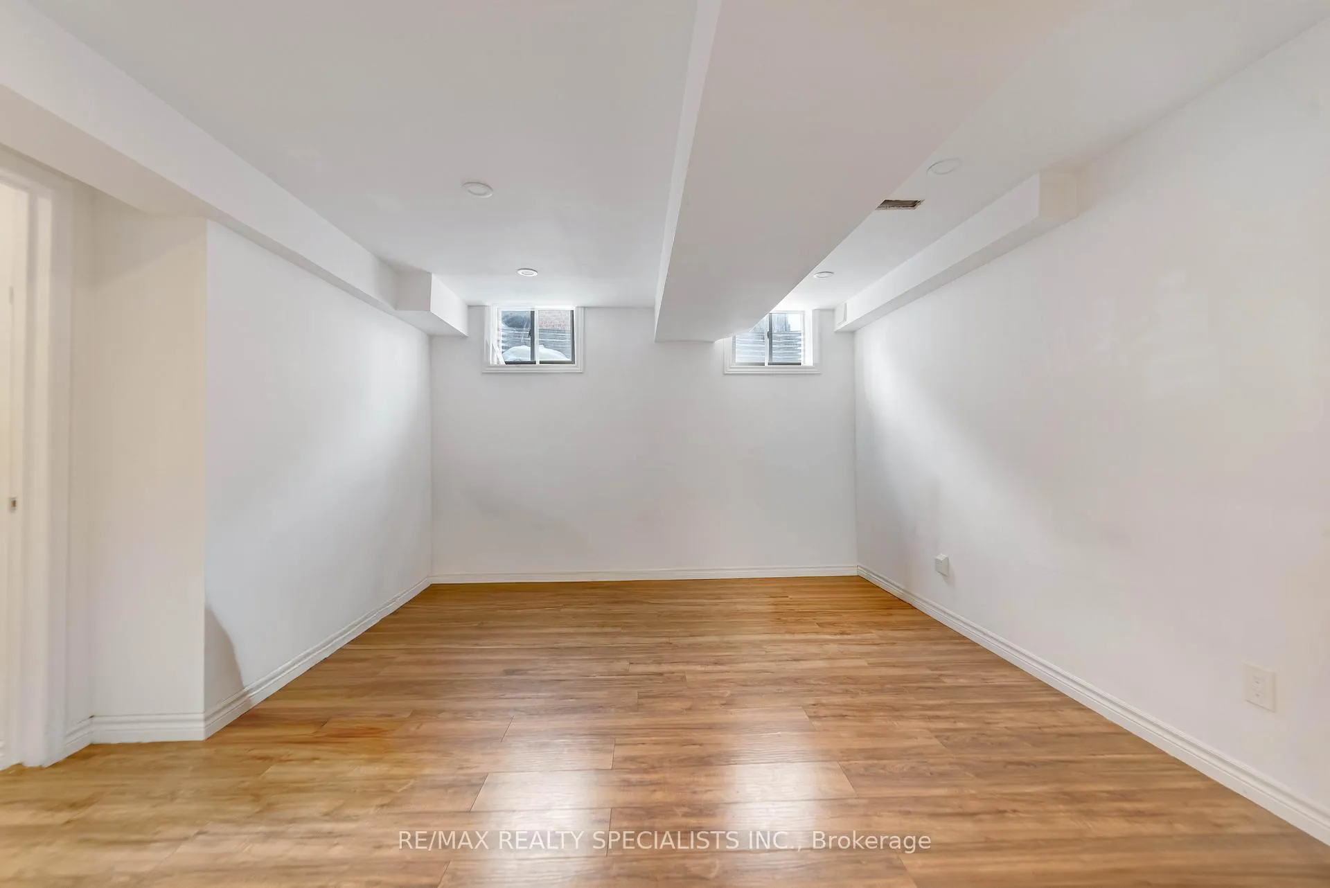 Photo 31 of 22 Apple Valley Way, Brampton, Bram East — HOMEH