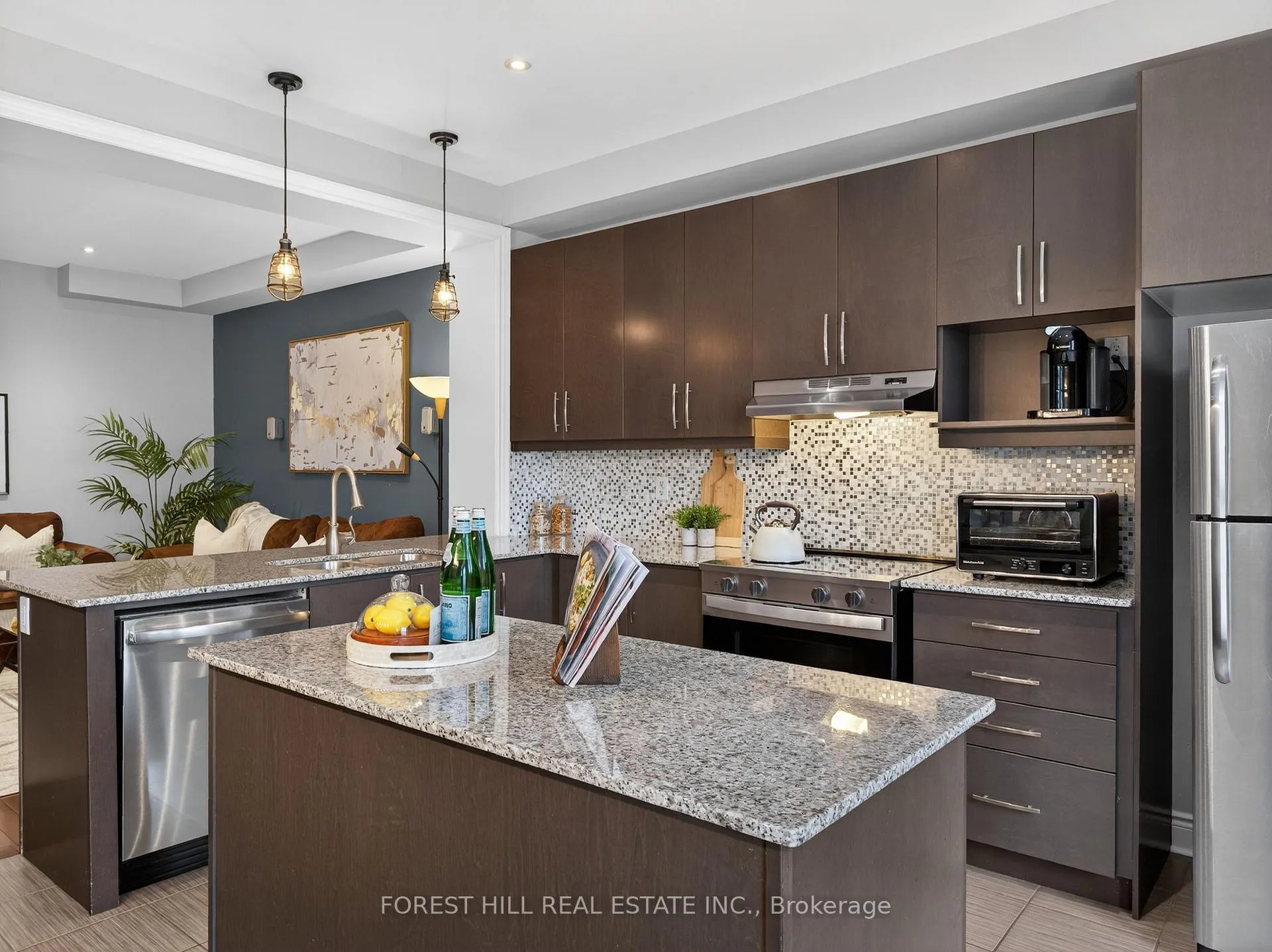 Photo 11 of 78 Bristlewood Crescent, Vaughan, Patterson — HOMEH