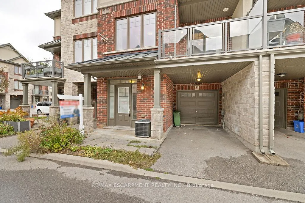 Photo 3 of Unit 33, 1169 Garner Road E, Hamilton, Meadowlands — HOMEH