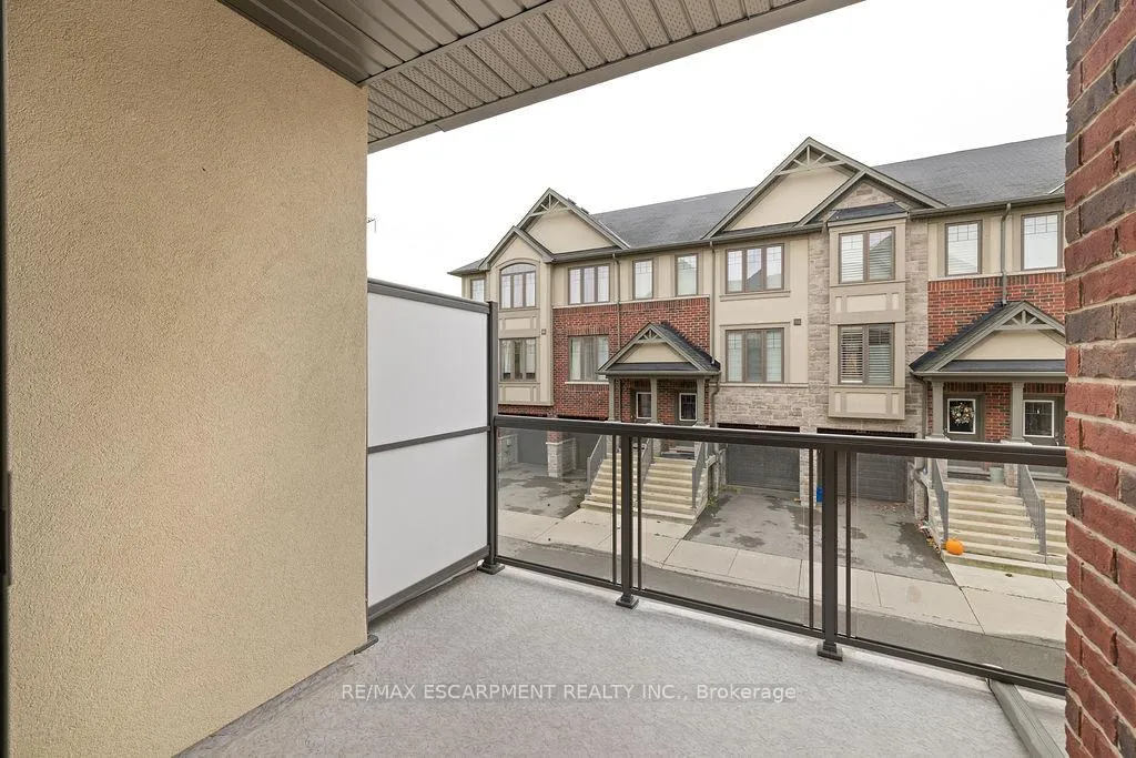 Photo 15 of Unit 33, 1169 Garner Road E, Hamilton, Meadowlands — HOMEH