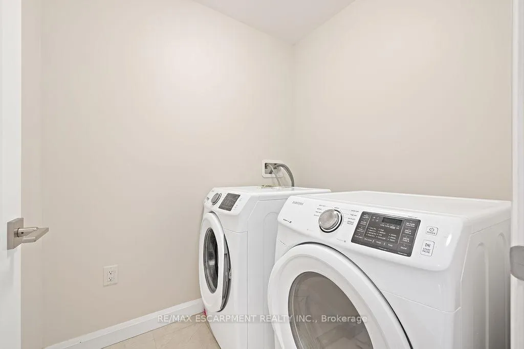 Photo 21 of Unit 33, 1169 Garner Road E, Hamilton, Meadowlands — HOMEH
