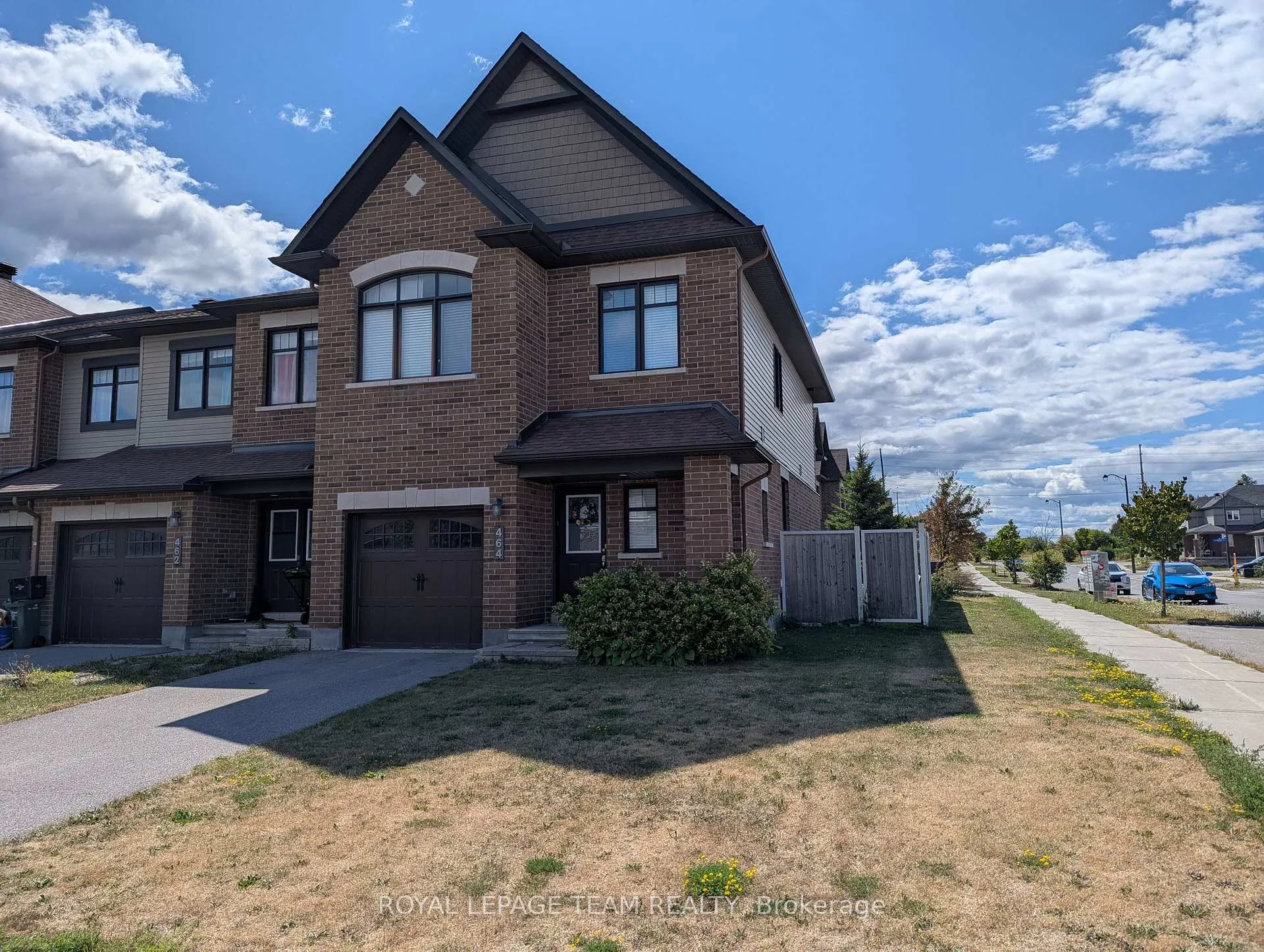 Photo 1 of 464 Brettonwood Ridge, Ottawa, Kanata - Kanata Lakes/Heritage Hills — HOMEH