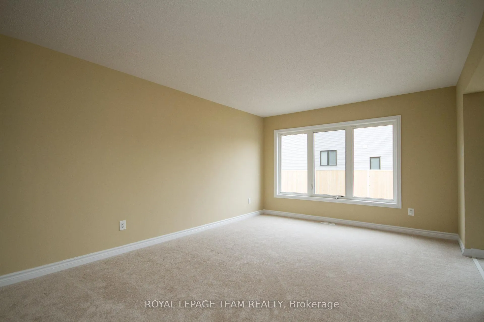 Photo 7 of 464 Brettonwood Ridge, Ottawa, Kanata - Kanata Lakes/Heritage Hills — HOMEH