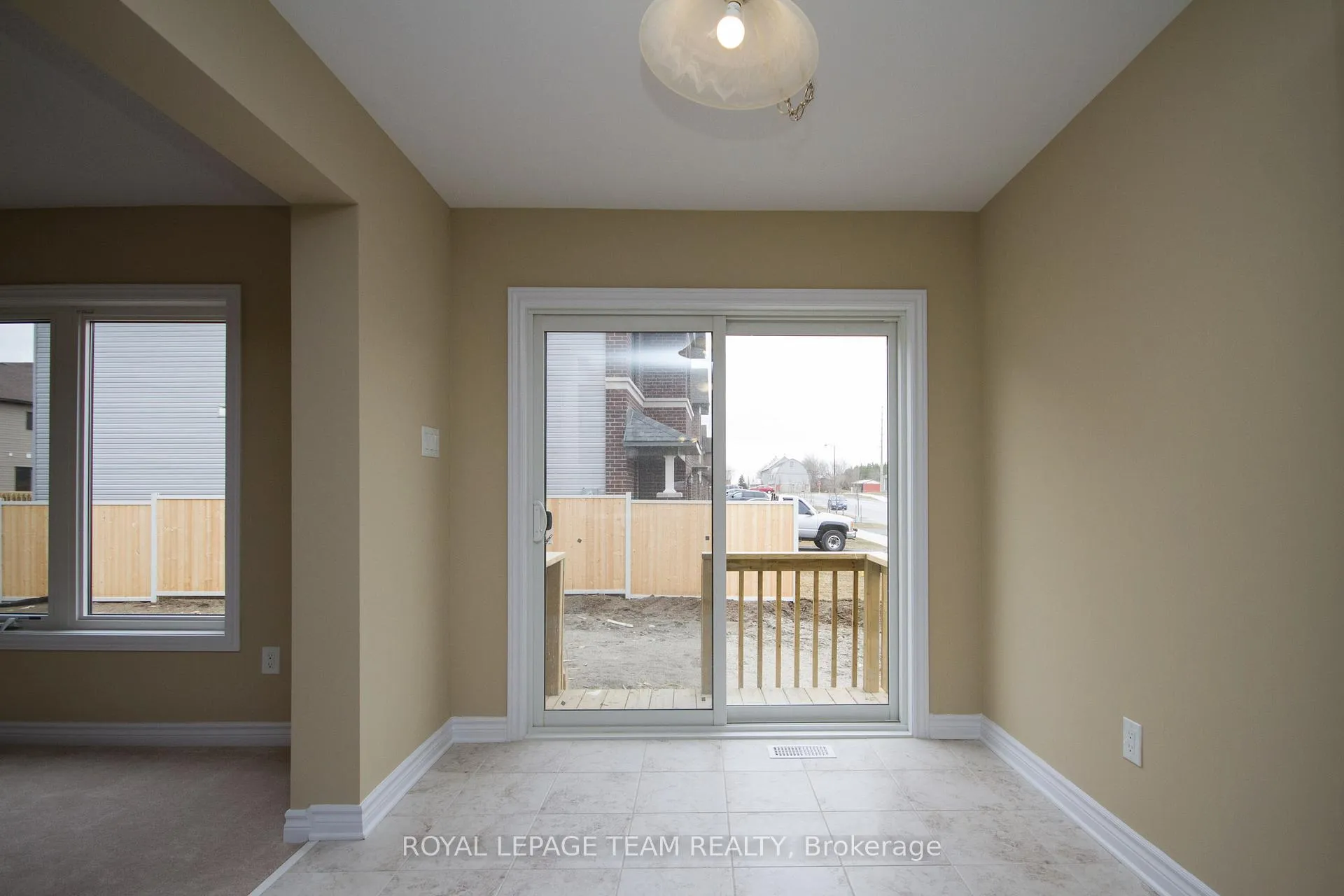 Photo 20 of 464 Brettonwood Ridge, Ottawa, Kanata - Kanata Lakes/Heritage Hills — HOMEH
