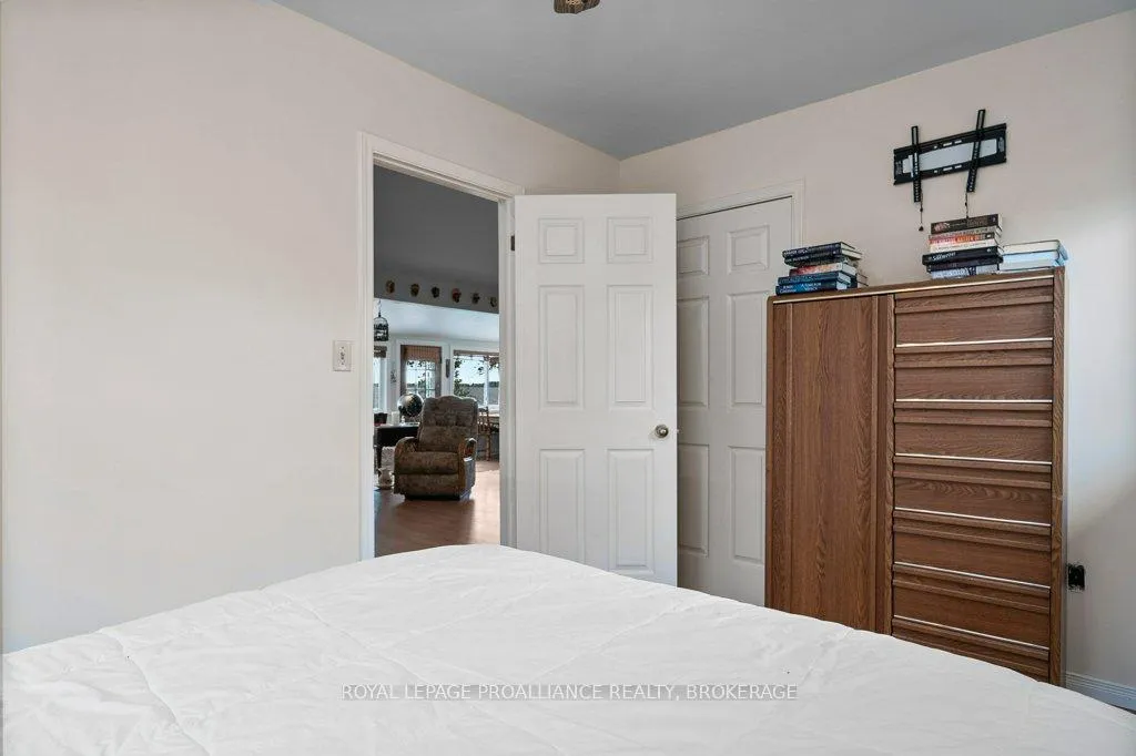 Photo 20 of 27 Berry Lane, Frontenac Islands, The Islands — HOMEH