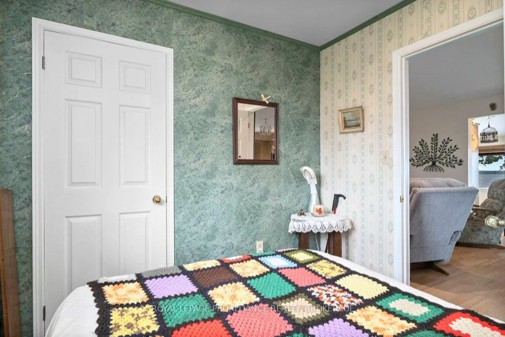 Photo 24 of 27 Berry Lane, Frontenac Islands, The Islands — HOMEH