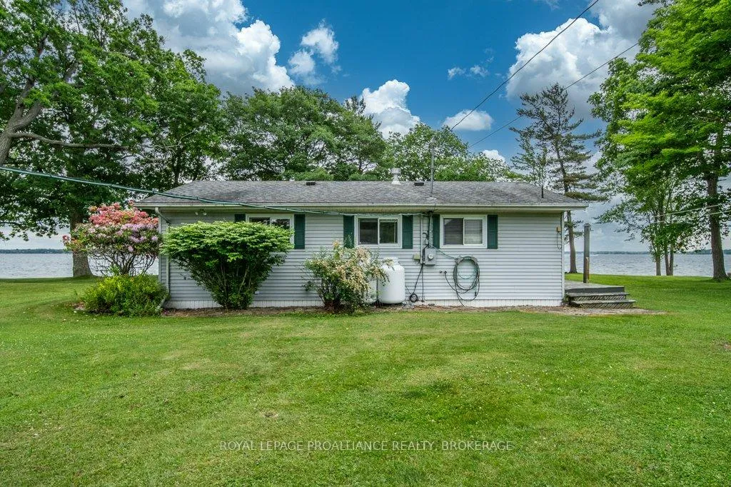 Photo 27 of 27 Berry Lane, Frontenac Islands, The Islands — HOMEH