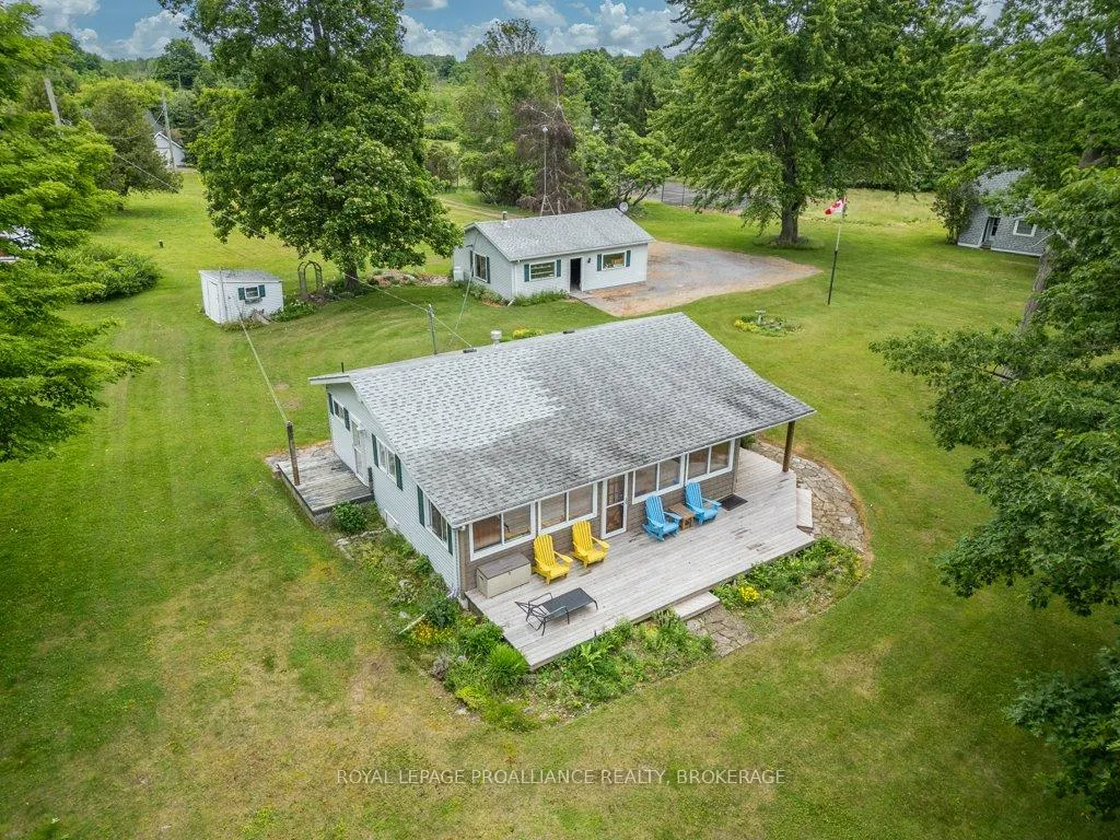 Photo 39 of 27 Berry Lane, Frontenac Islands, The Islands — HOMEH
