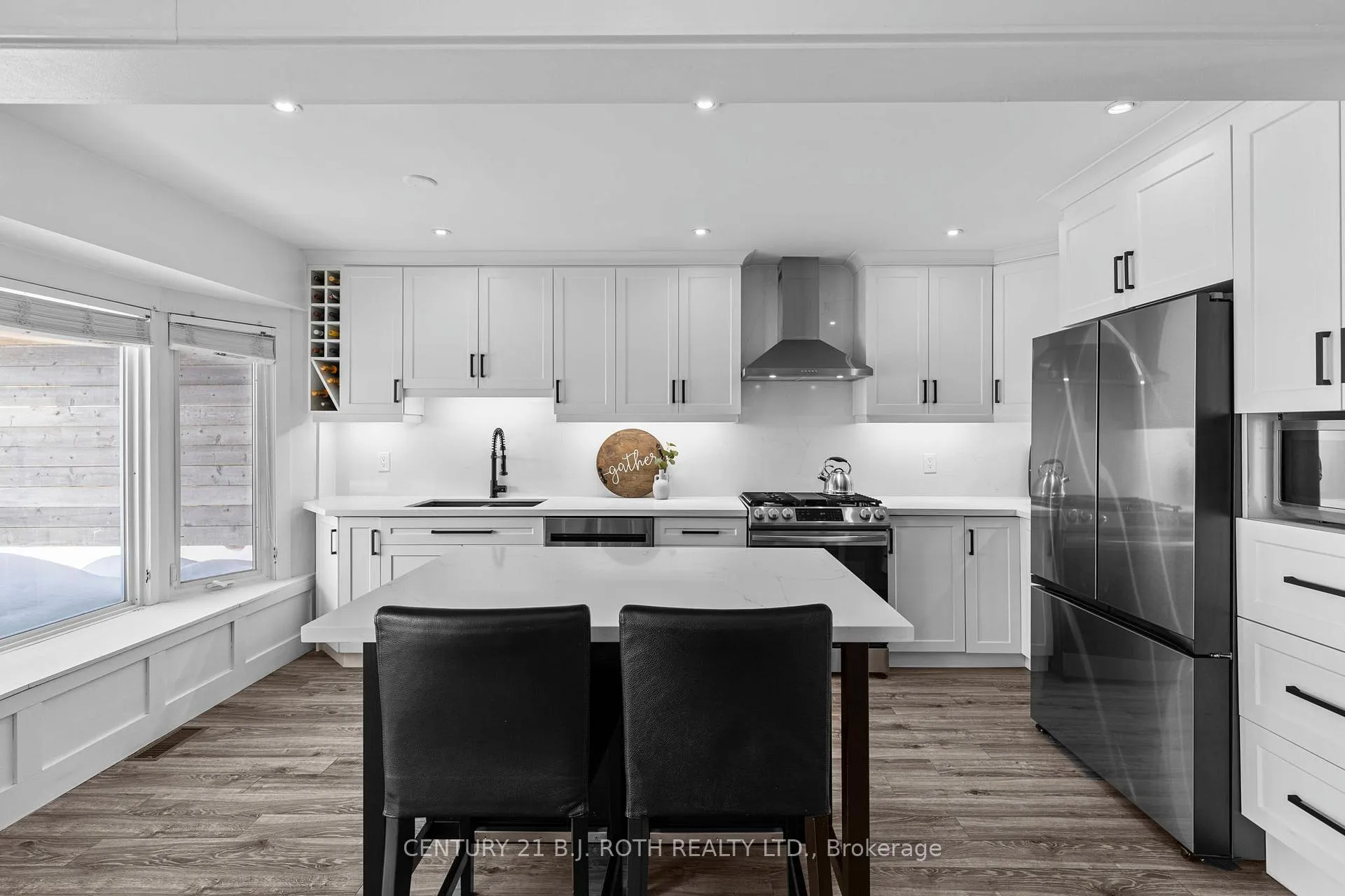 Photo 7 of 13 Hadden Crescent, Barrie, East Bayfield — HOMEH