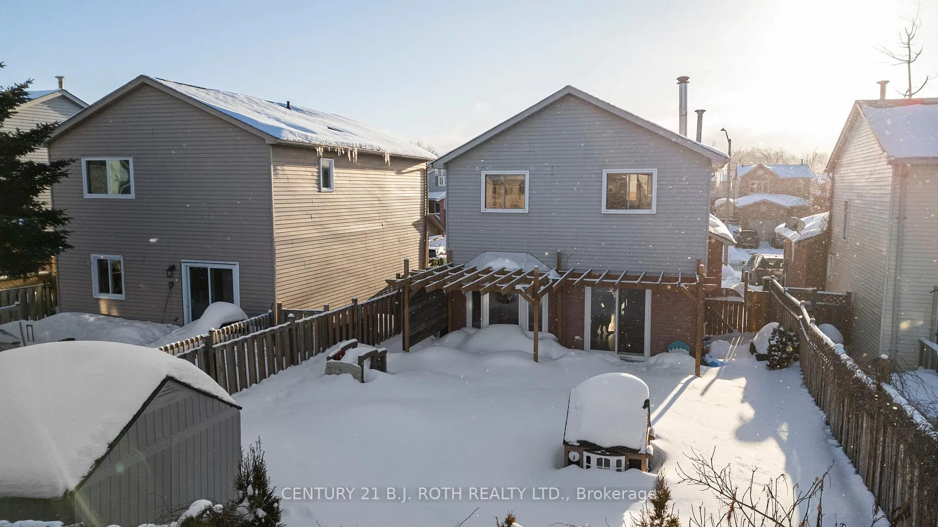 Photo 25 of 13 Hadden Crescent, Barrie, East Bayfield — HOMEH