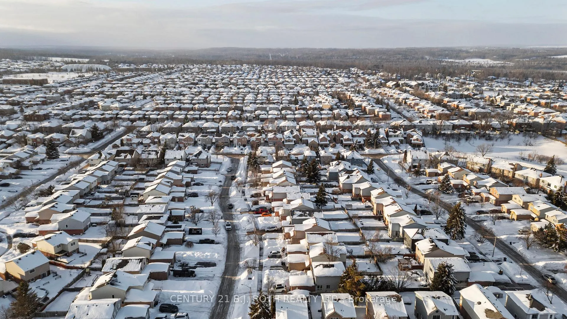 Photo 29 of 13 Hadden Crescent, Barrie, East Bayfield — HOMEH