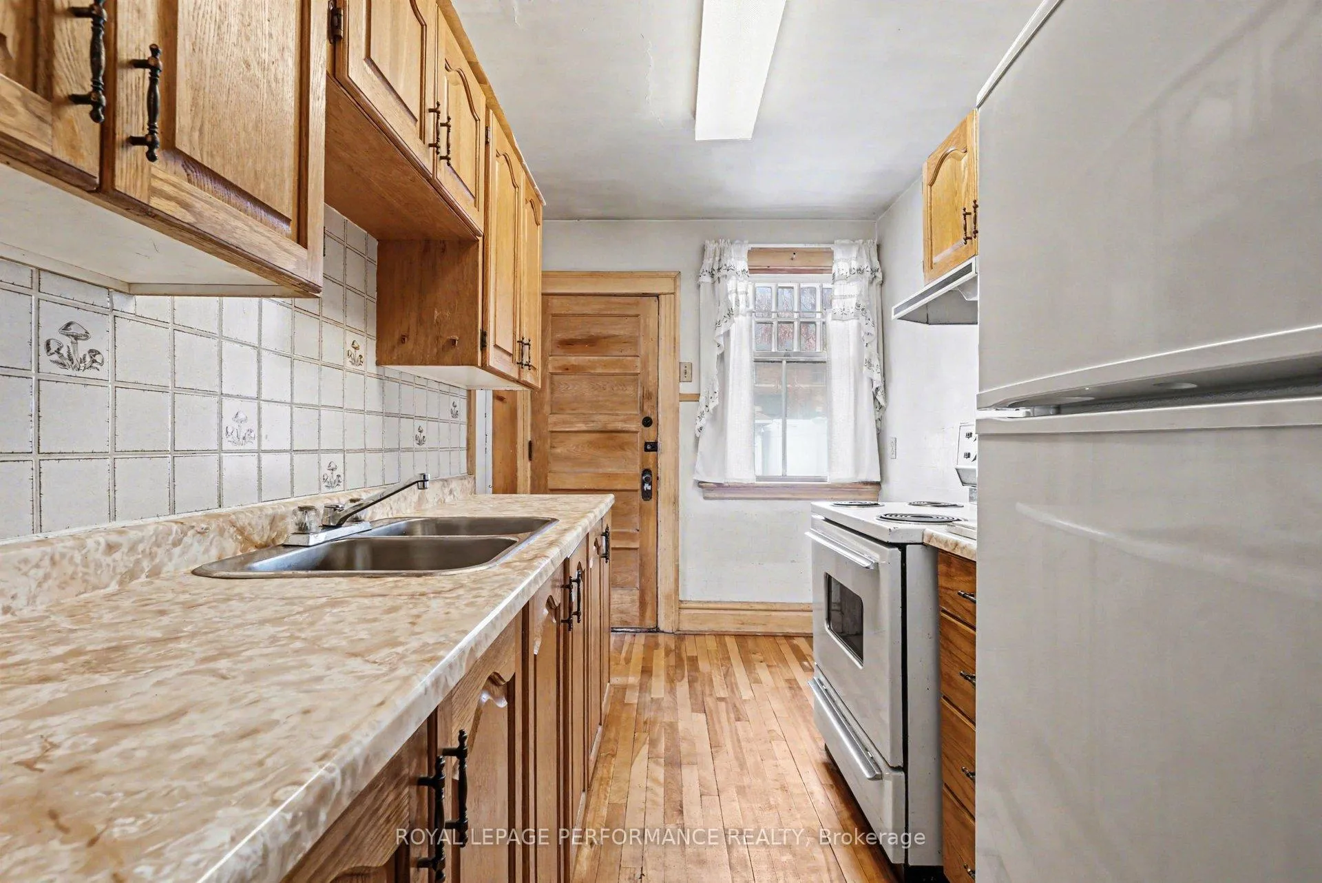 Photo 9 of 395 Second Avenue, Ottawa, Glebe — HOMEH