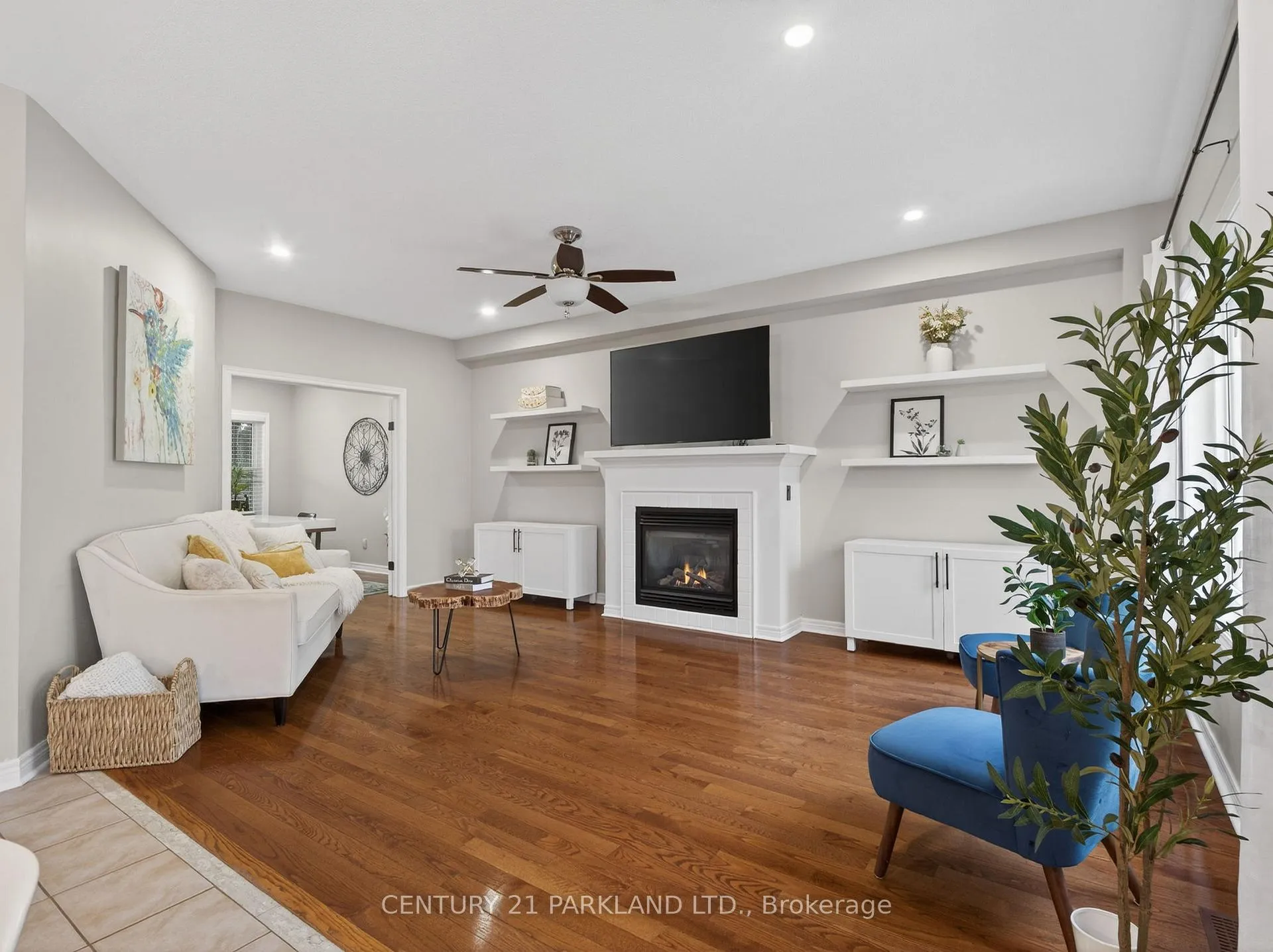Photo 7 of 5 Brownscombe Crescent, Uxbridge — HOMEH