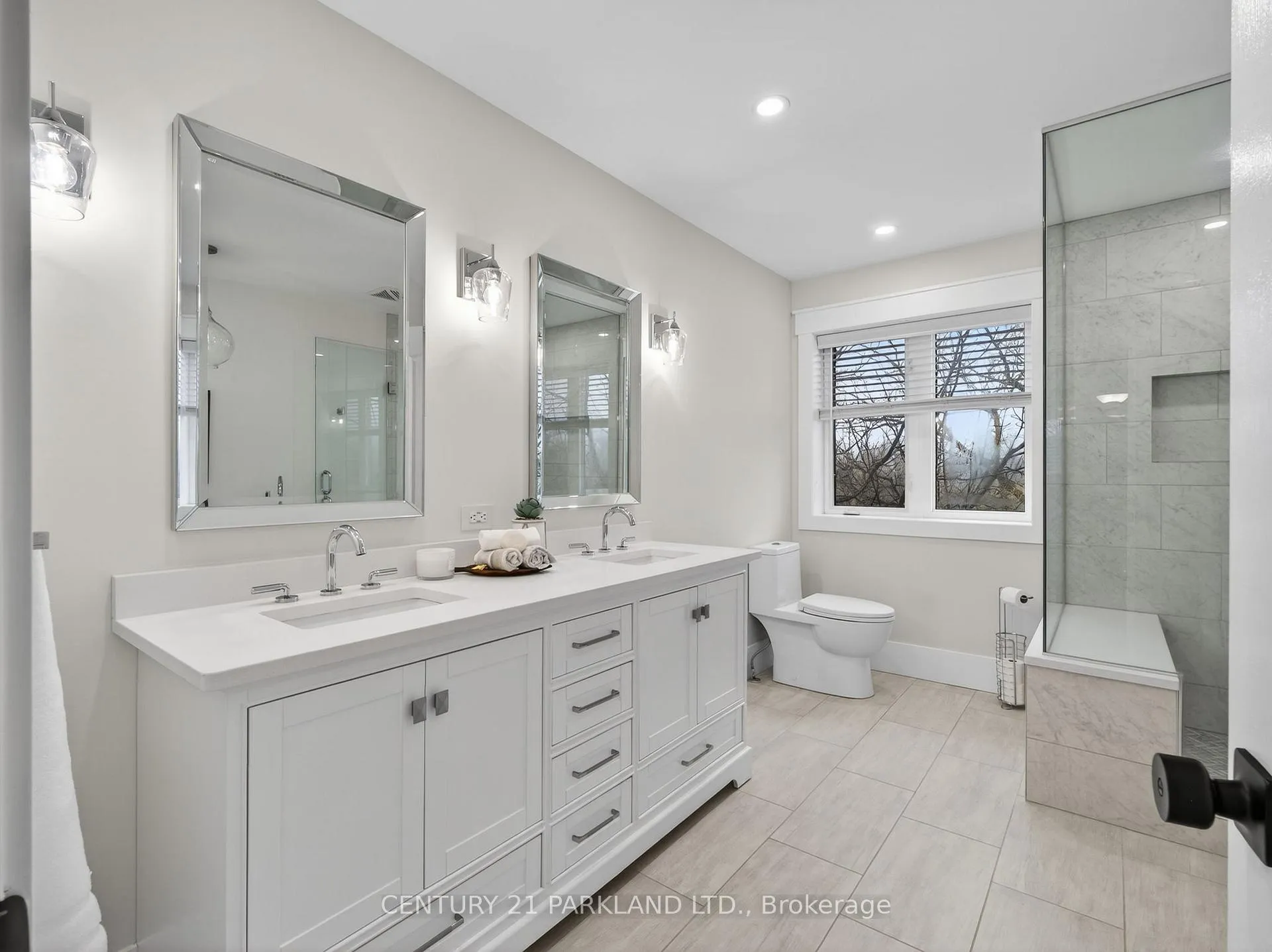 Photo 15 of 5 Brownscombe Crescent, Uxbridge — HOMEH