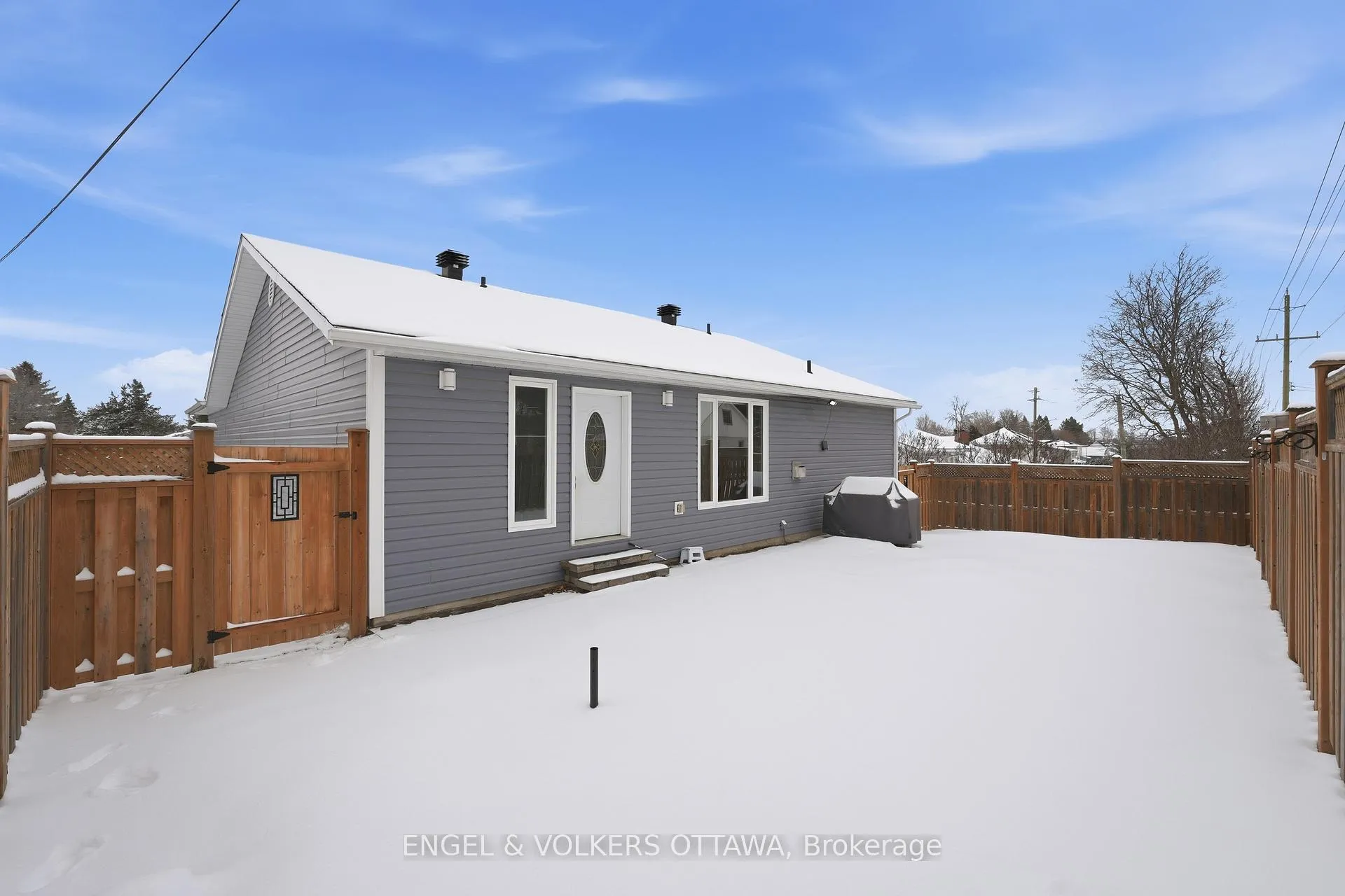 Photo 43 of 27 Ivy Avenue, Renfrew — HOMEH