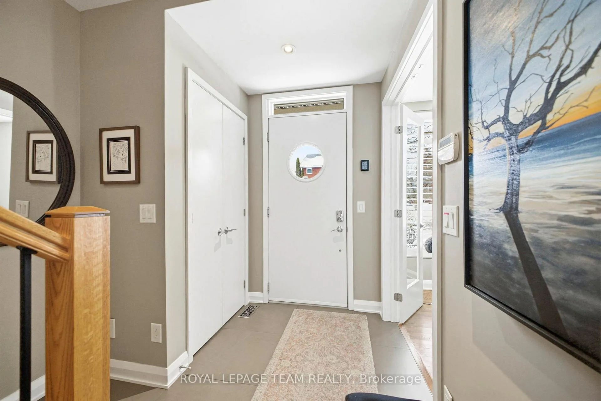 Photo 4 of 418 Mayfair Avenue, Ottawa, Ottawa West — HOMEH