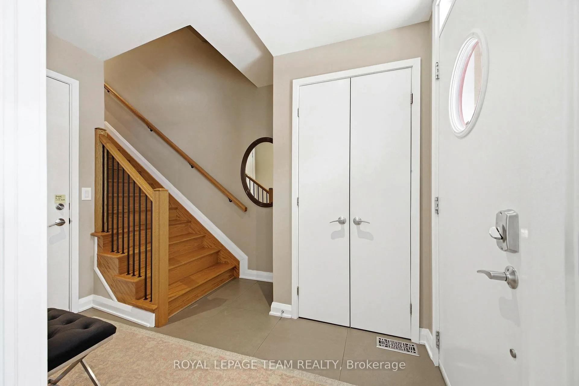 Photo 5 of 418 Mayfair Avenue, Ottawa, Ottawa West — HOMEH