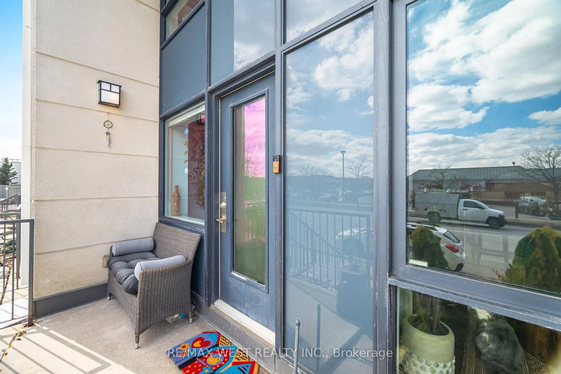 Photo 3 of Unit 110, 12 Woodstream Boulevard, Vaughan, Vaughan Grove — HOMEH