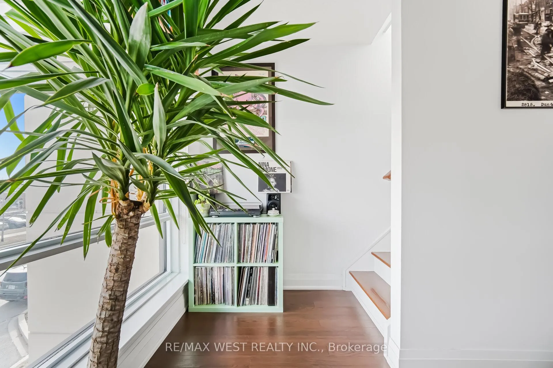 Photo 20 of Unit 110, 12 Woodstream Boulevard, Vaughan, Vaughan Grove — HOMEH
