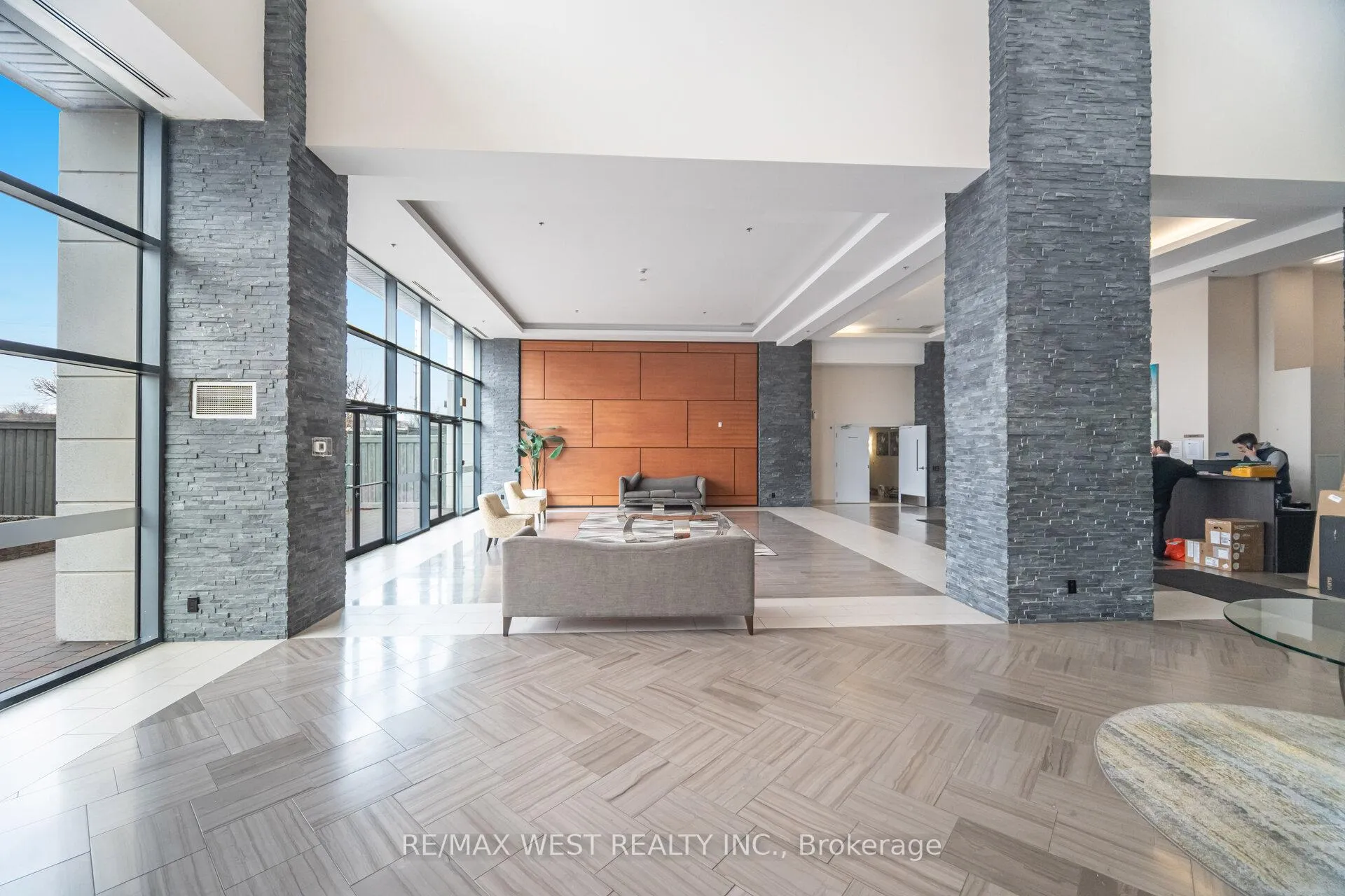 Photo 34 of Unit 110, 12 Woodstream Boulevard, Vaughan, Vaughan Grove — HOMEH