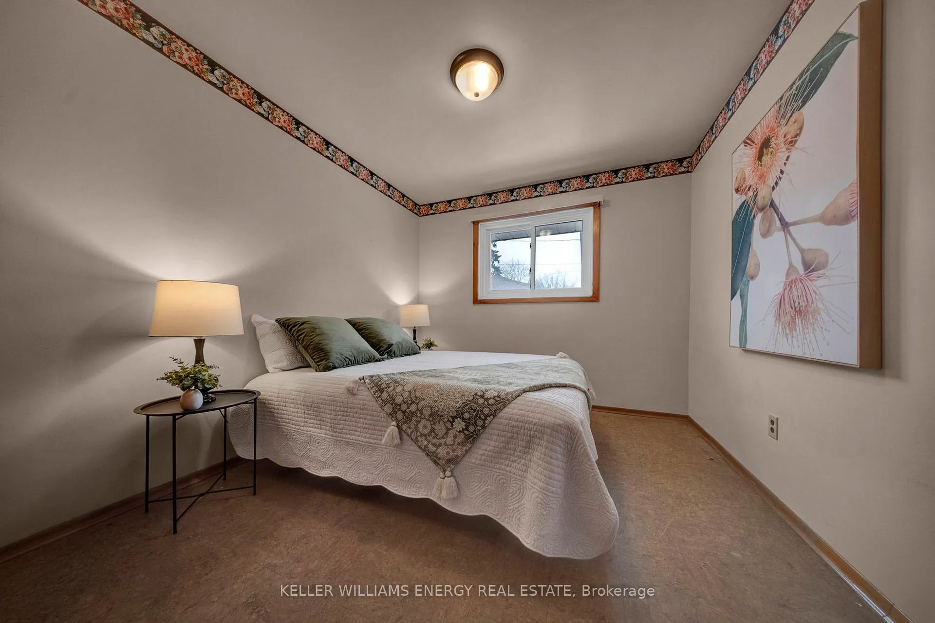 Photo 11 of 855 Timothy Street, Peterborough, Northcrest Ward 5 — HOMEH