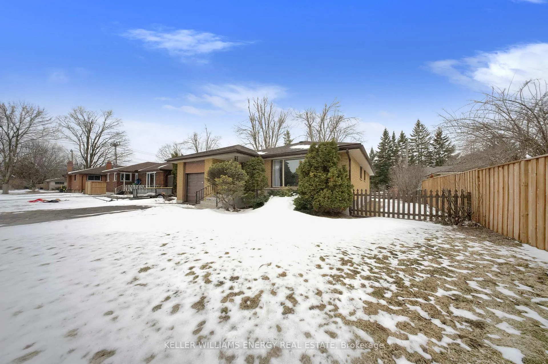 Photo 27 of 855 Timothy Street, Peterborough, Northcrest Ward 5 — HOMEH