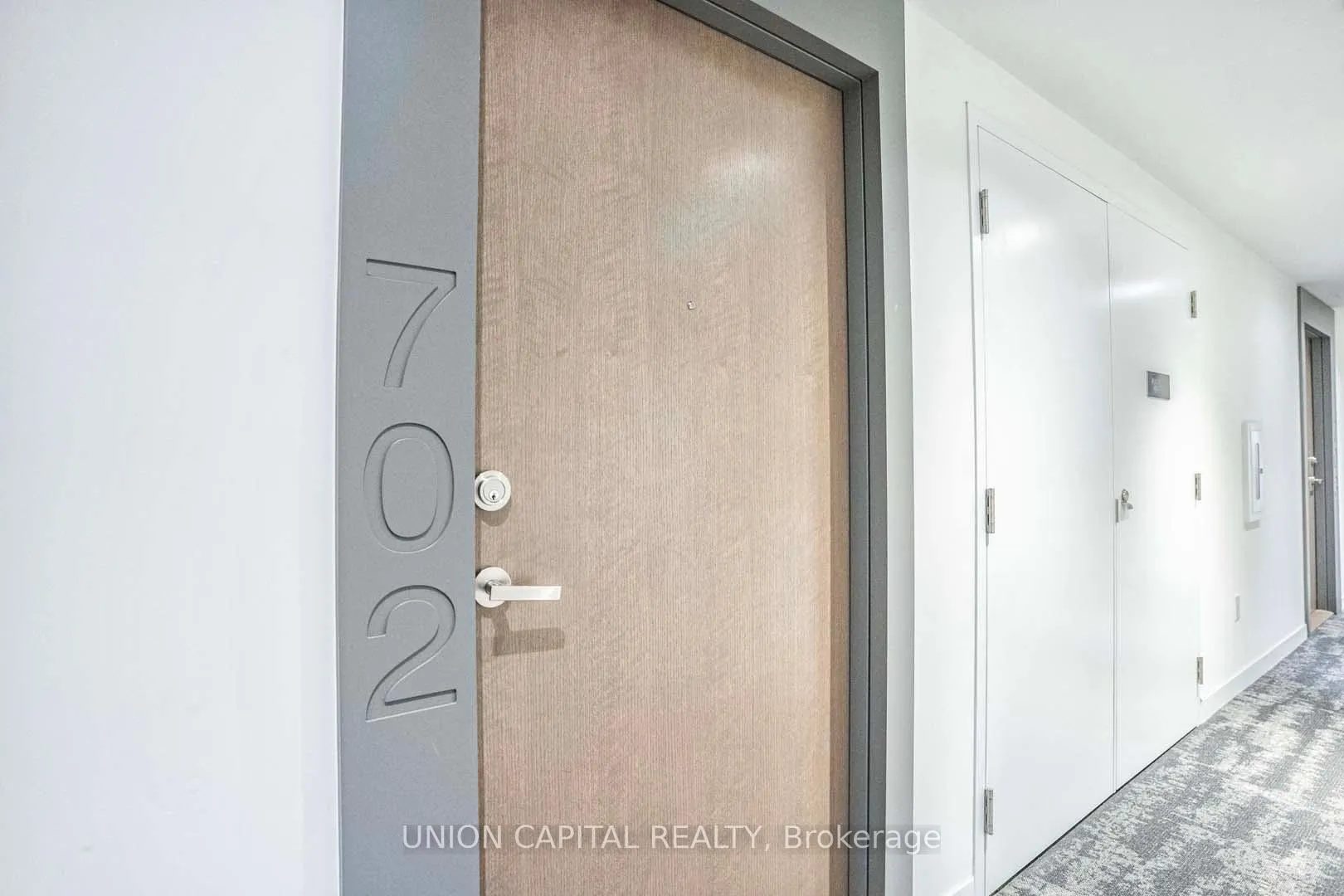 Photo 4 of Unit 702, 20 Richardson Street, Toronto, Waterfront Communities — HOMEH