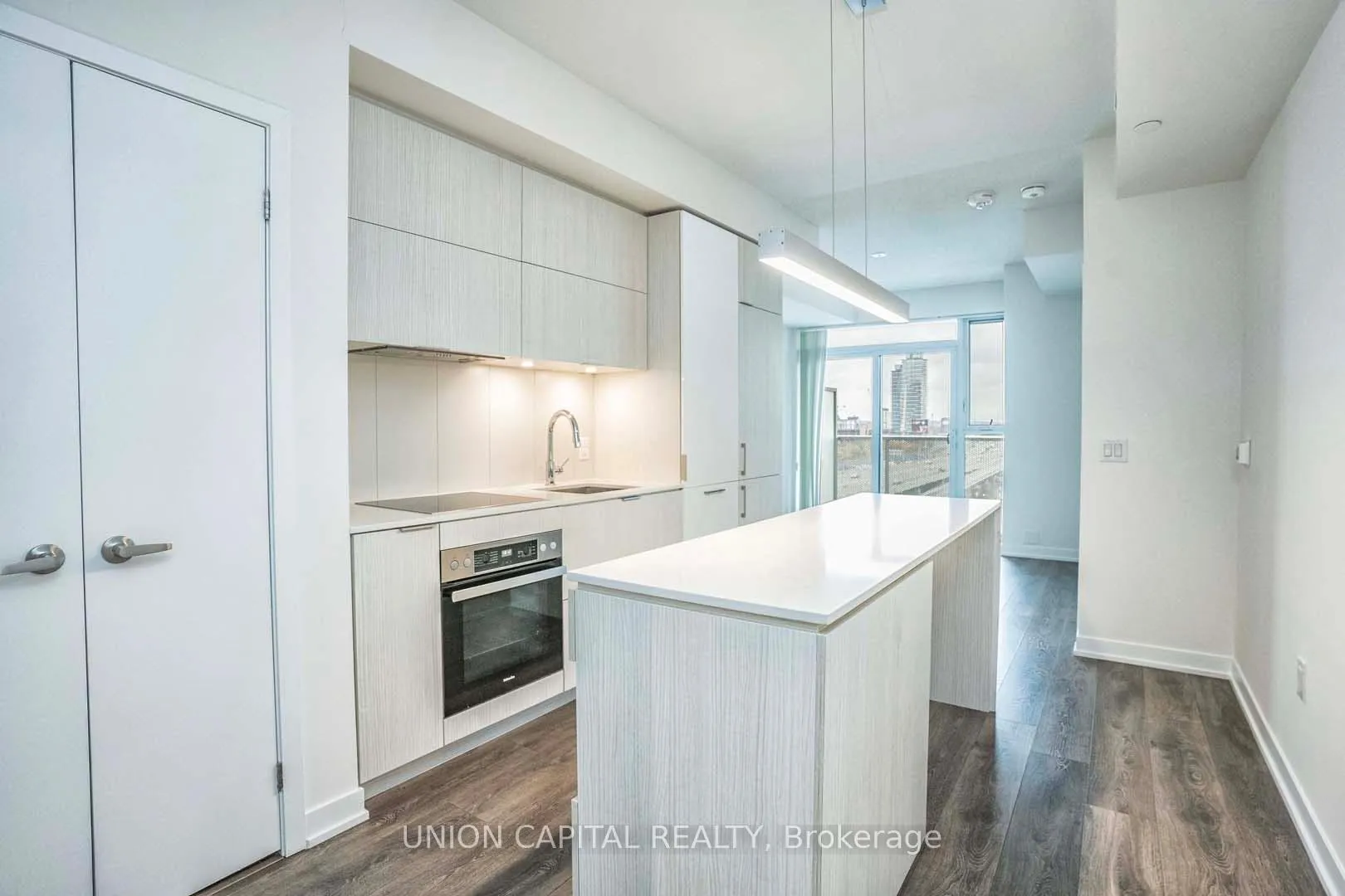 Photo 5 of Unit 702, 20 Richardson Street, Toronto, Waterfront Communities — HOMEH