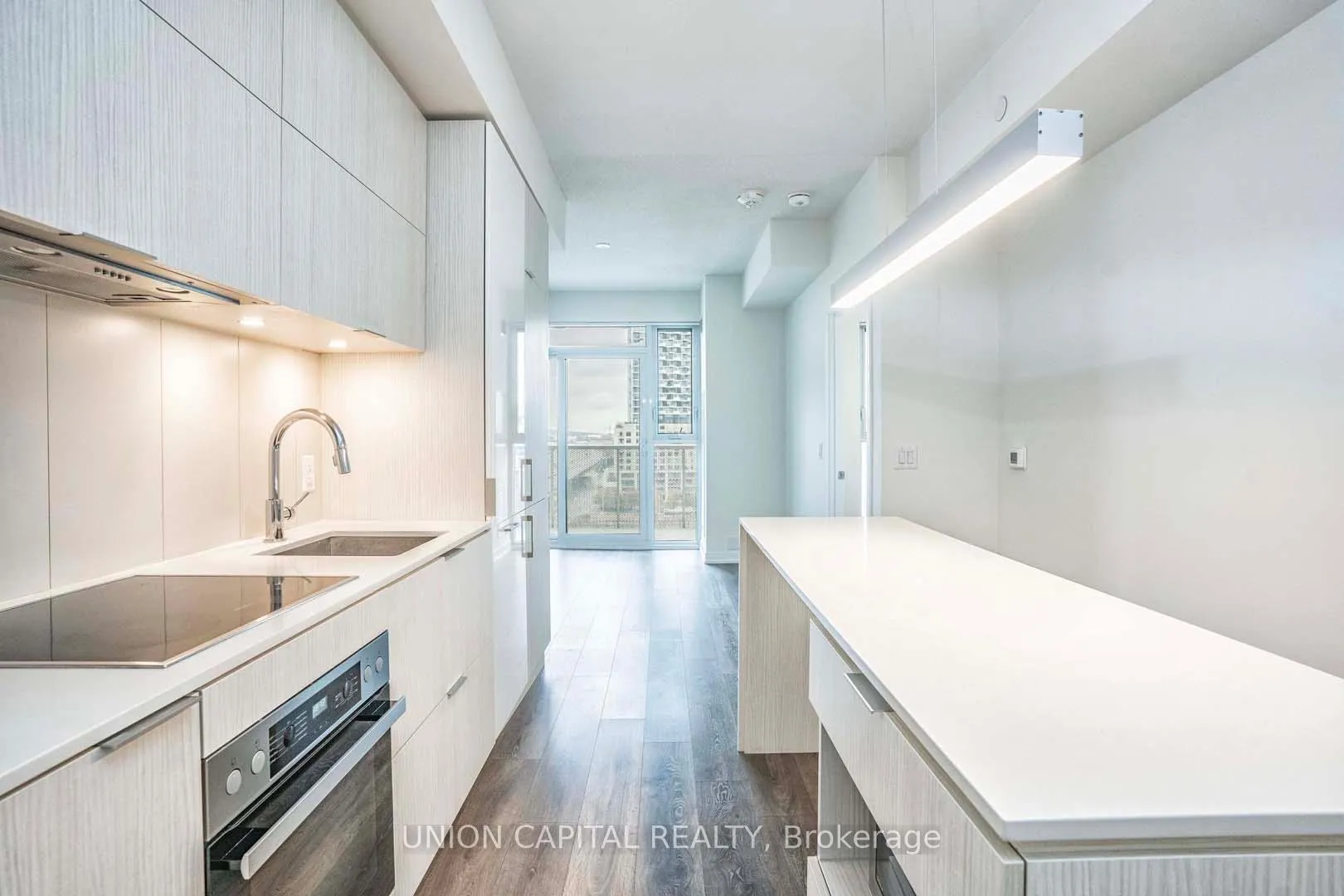 Photo 6 of Unit 702, 20 Richardson Street, Toronto, Waterfront Communities — HOMEH