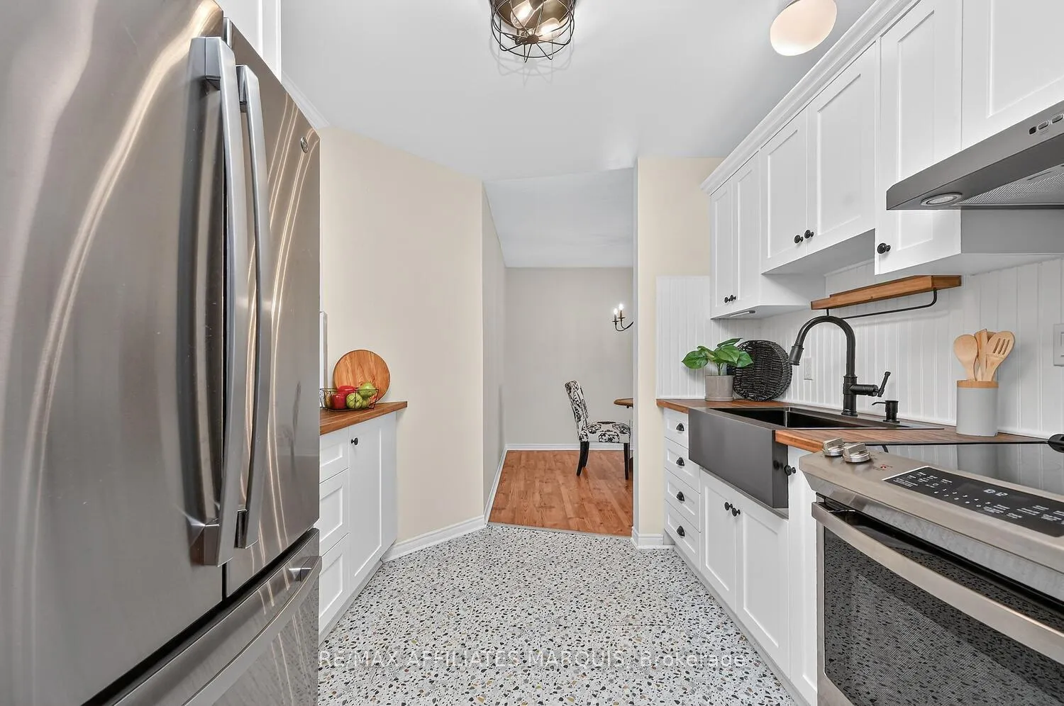 Photo 4 of Unit 304, 10 Armstrong Drive, Smiths Falls — HOMEH