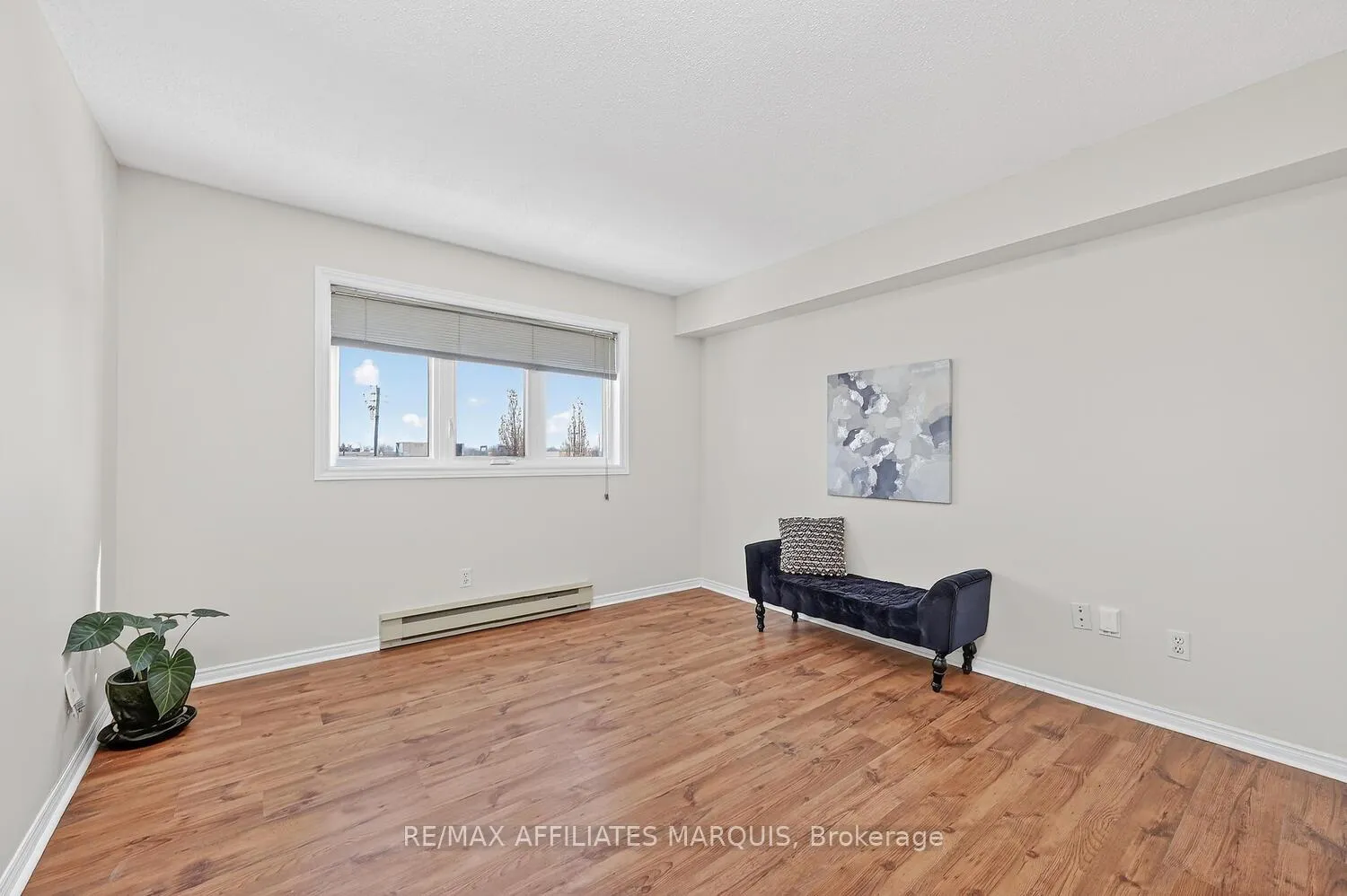 Photo 17 of Unit 304, 10 Armstrong Drive, Smiths Falls — HOMEH