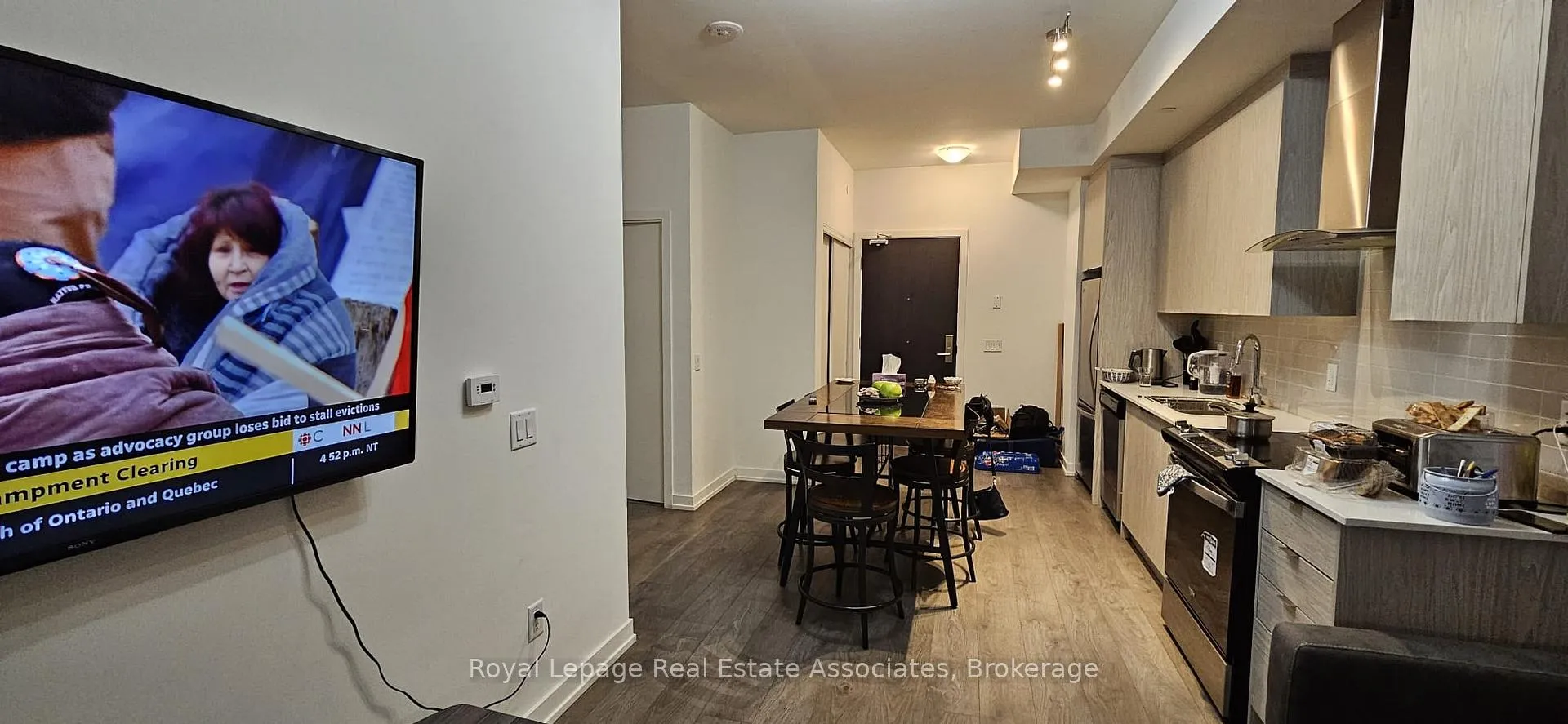 Photo 12 of Unit 409, 55 Duke Street W, Kitchener, City Commercial Core — HOMEH