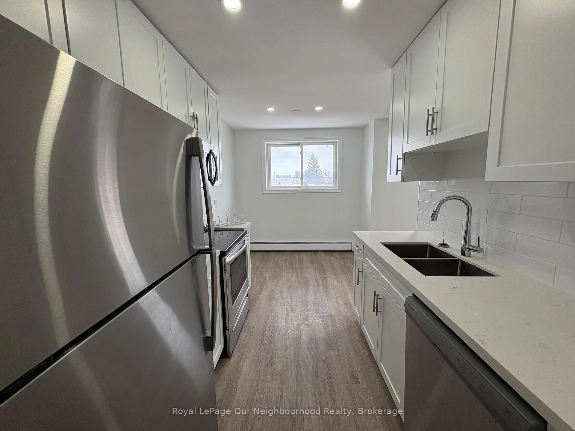 Photo 4 of Unit 11, 107 Chandler Drive, Kitchener — HOMEH