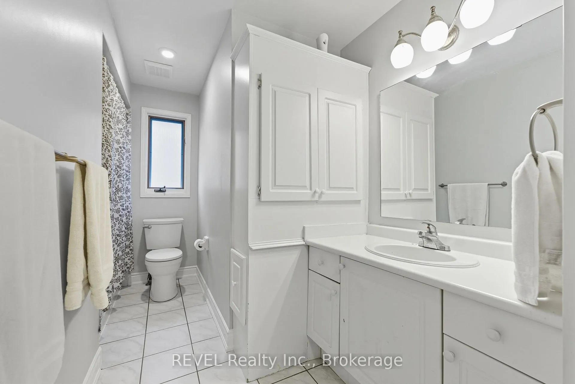 Photo 20 of 11 Supreme Drive, Hamilton, Butler — HOMEH