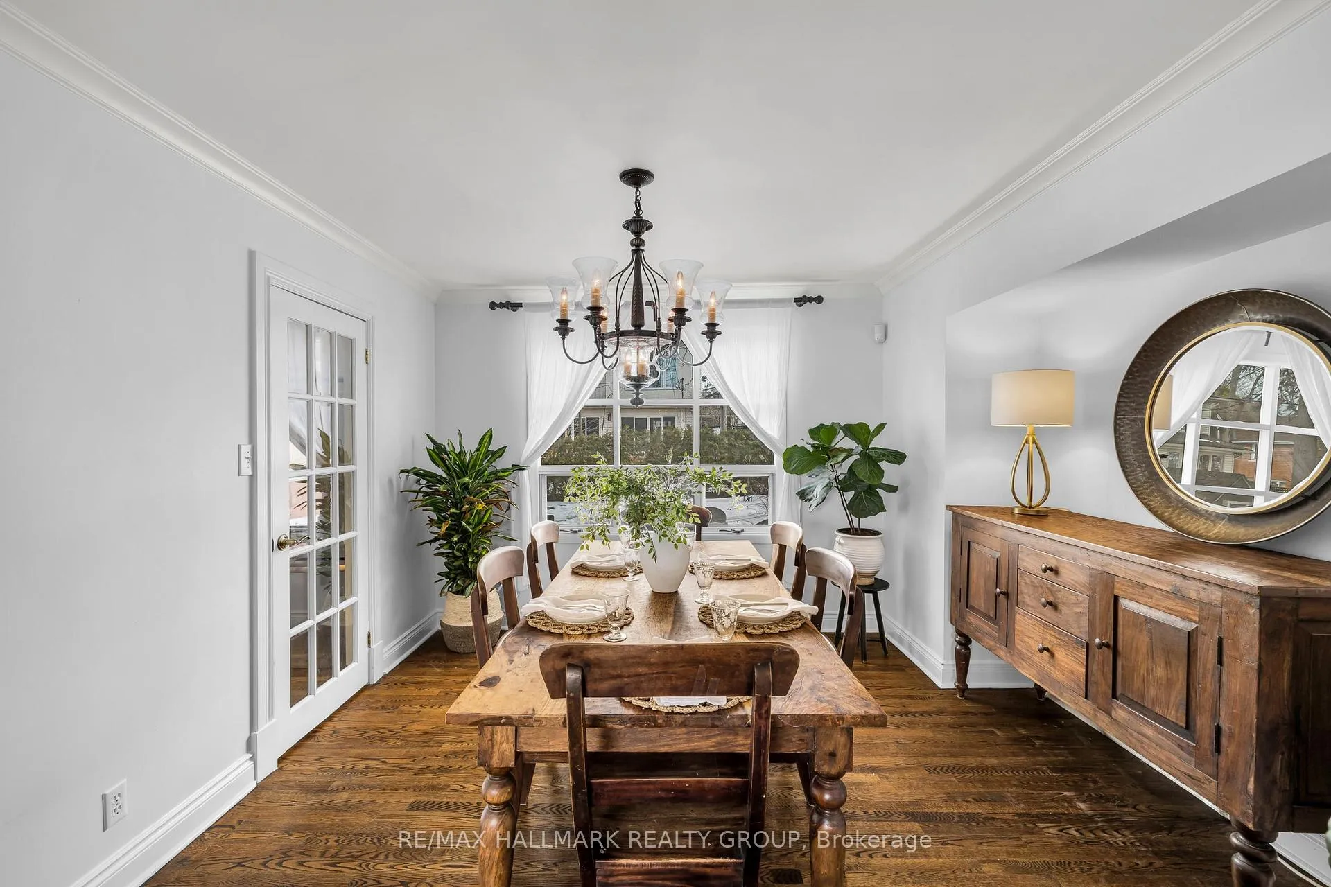 Photo 7 of 547 Denbury Avenue, Ottawa, McKellar/Highland — HOMEH
