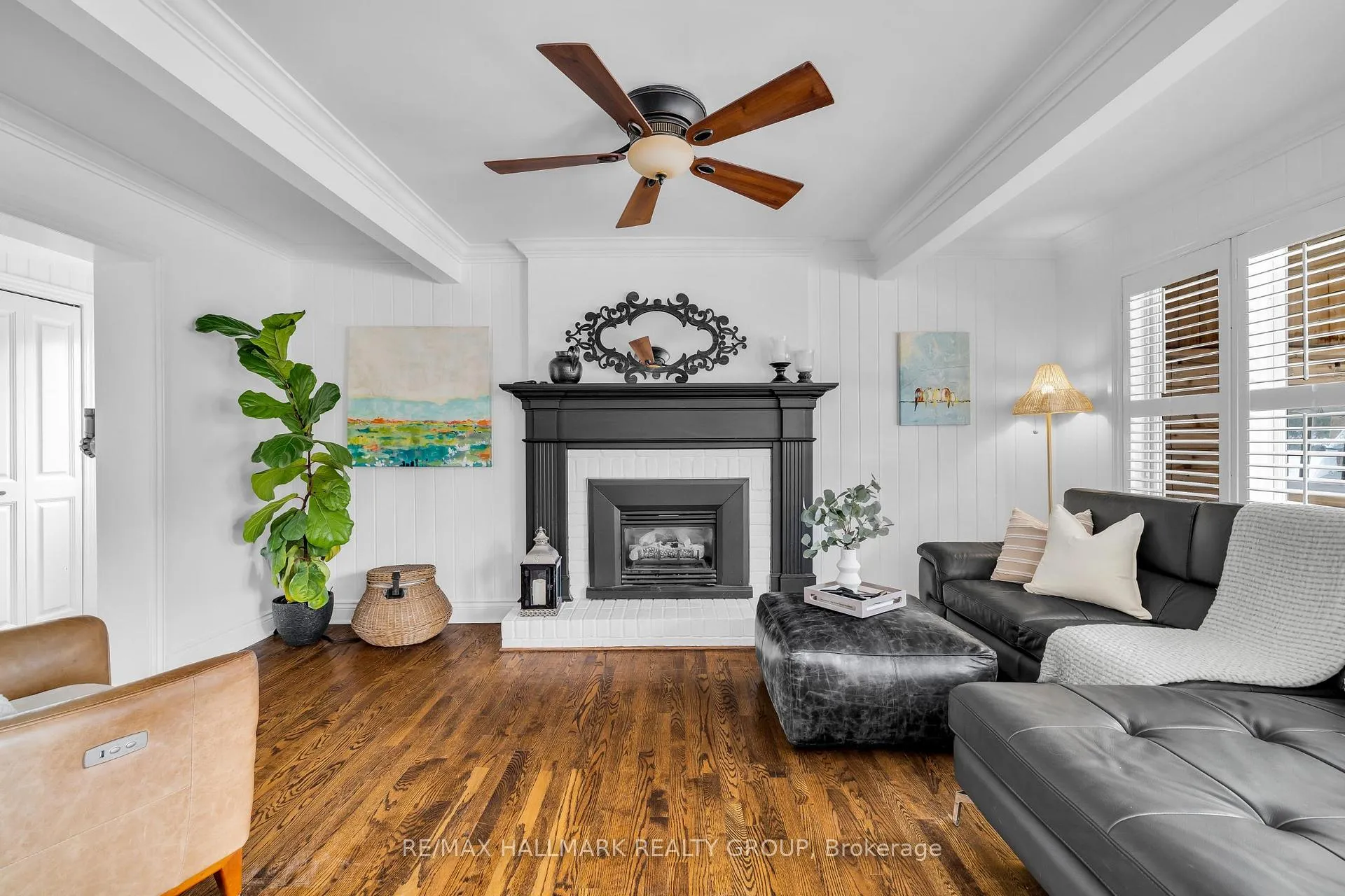 Photo 12 of 547 Denbury Avenue, Ottawa, McKellar/Highland — HOMEH
