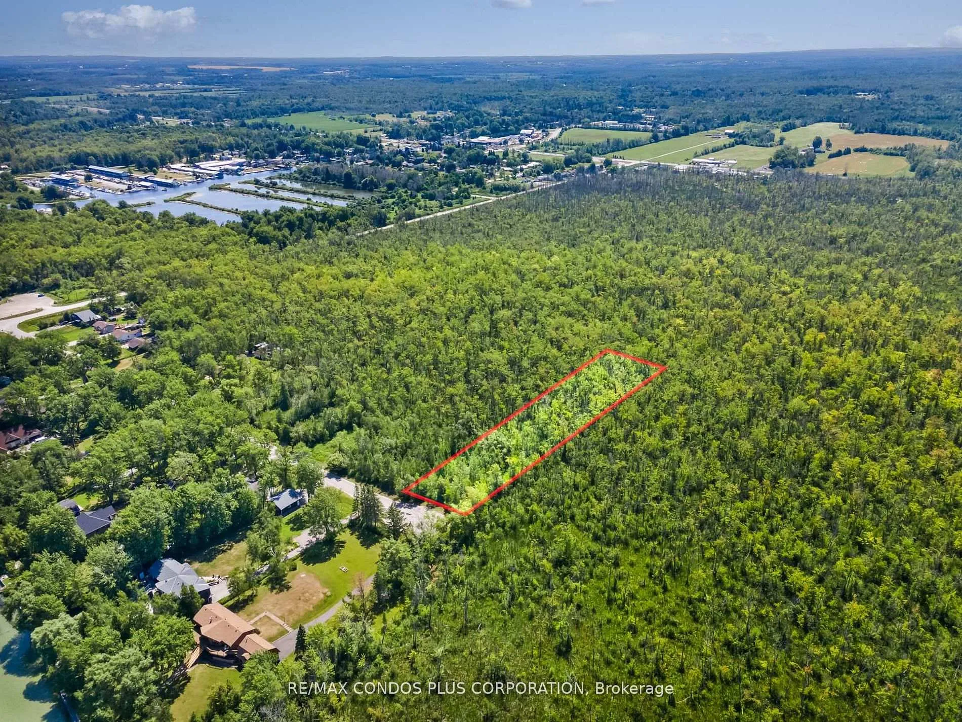 Photo 15 of 1 Donna Drive, Georgina, Pefferlaw — HOMEH