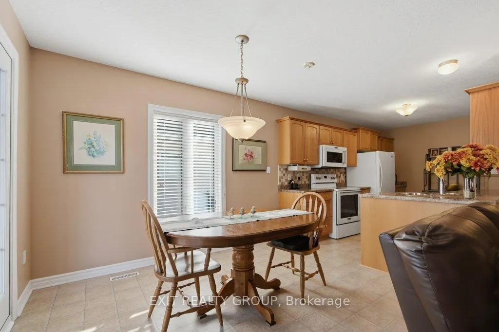 Photo 10 of 31 Aletha Drive, Prince Edward County, Wellington Ward — HOMEH