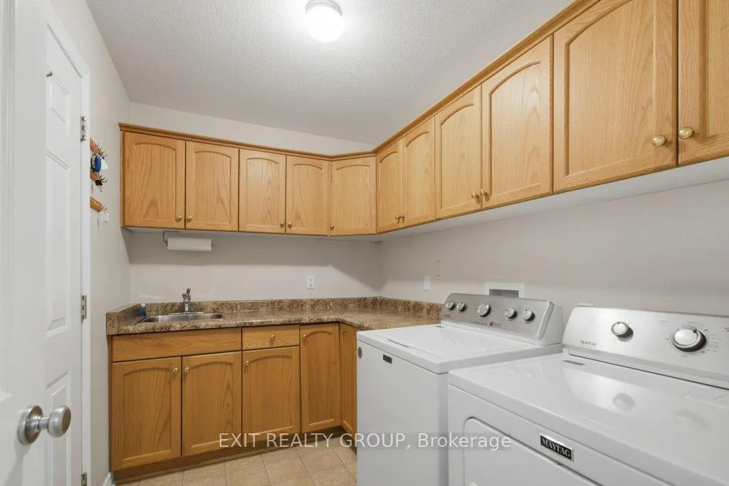 Photo 16 of 31 Aletha Drive, Prince Edward County, Wellington Ward — HOMEH