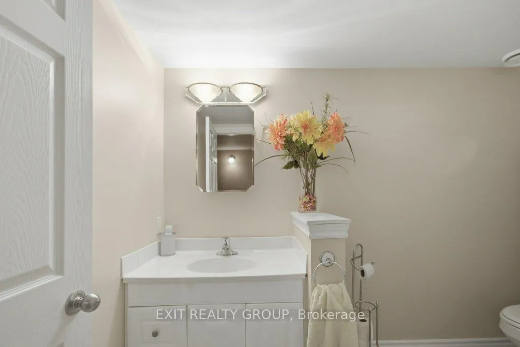 Photo 27 of 31 Aletha Drive, Prince Edward County, Wellington Ward — HOMEH
