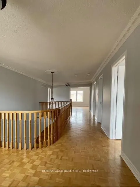 Photo 2 of Unit Upper, 25 Giza Crescent, Brampton, Sandringham-Wellington — HOMEH