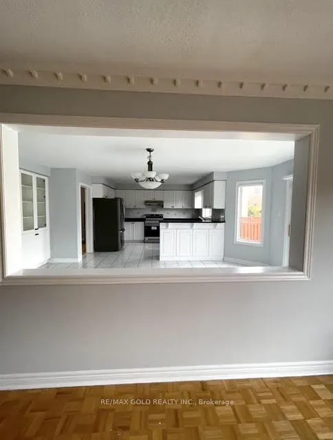 Photo 14 of Unit Upper, 25 Giza Crescent, Brampton, Sandringham-Wellington — HOMEH
