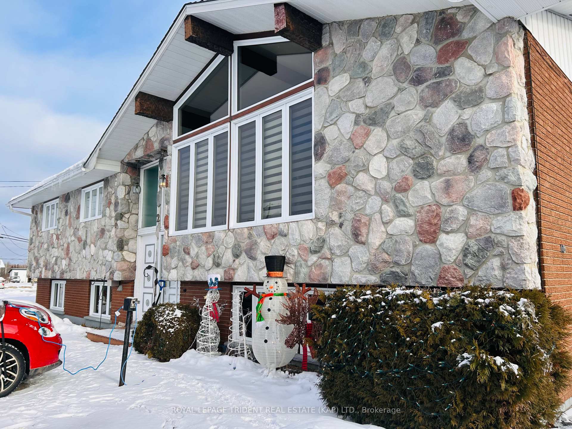 Photo 2 of 2 Erickson Avenue, Kapuskasing — HOMEH
